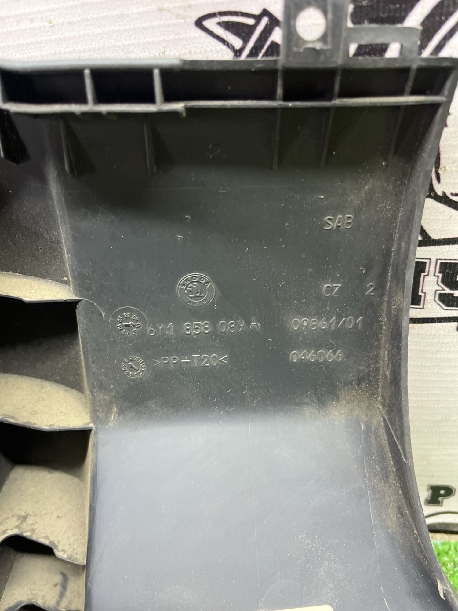 https://ycs.partsauto.market/partsauto-images/thmbs/userImages/cca1856e256b5441544f9aba03b424a6/part/9131143c-0c41-48d7-9c97-96416eb92635_1777871201313.jpg