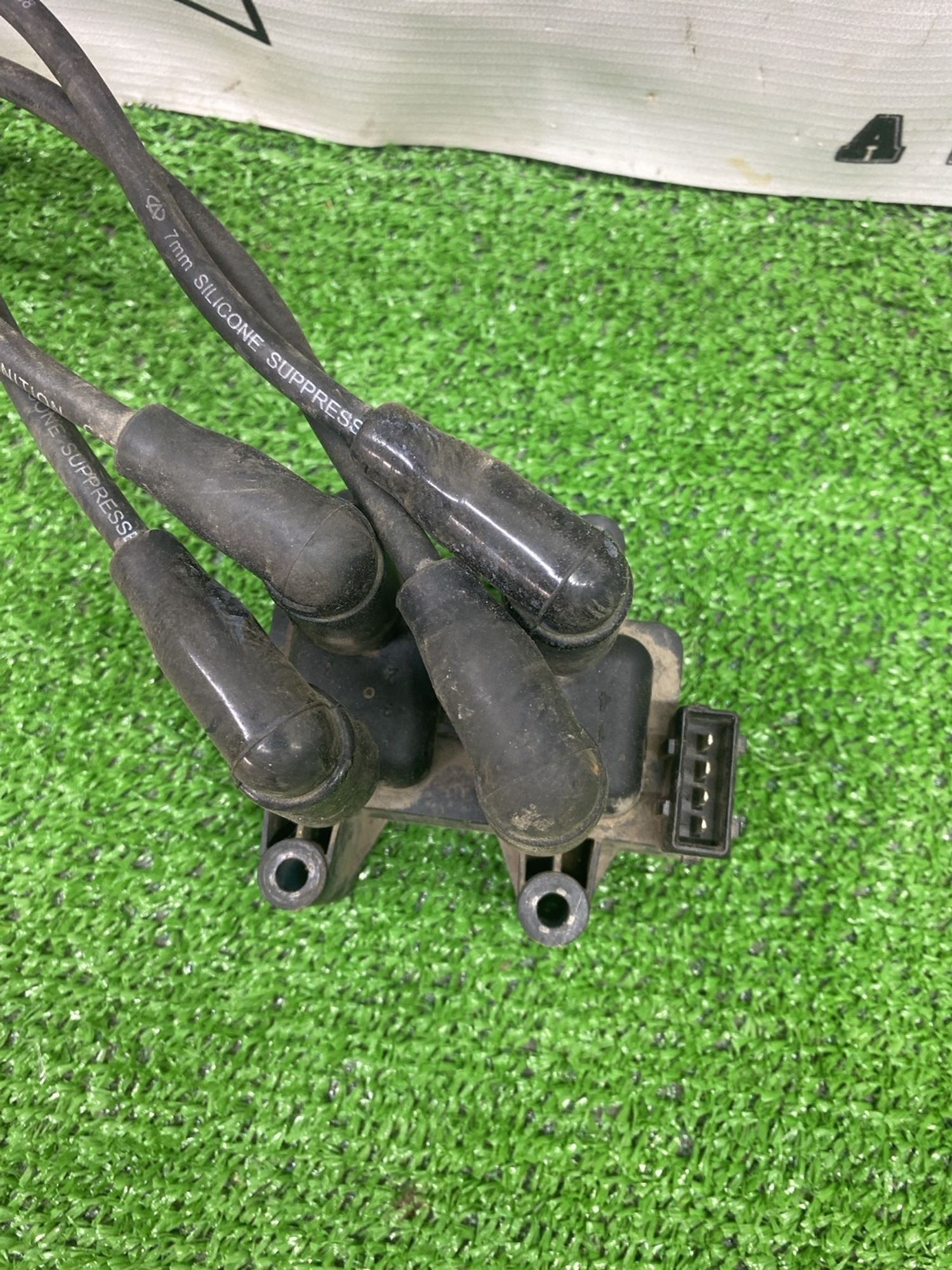 https://ycs.partsauto.market/partsauto-images/thmbs/userImages/cca1856e256b5441544f9aba03b424a6/part/92f7278d-1e32-4a1f-8dc9-17408626740f_1780899139063.jpg