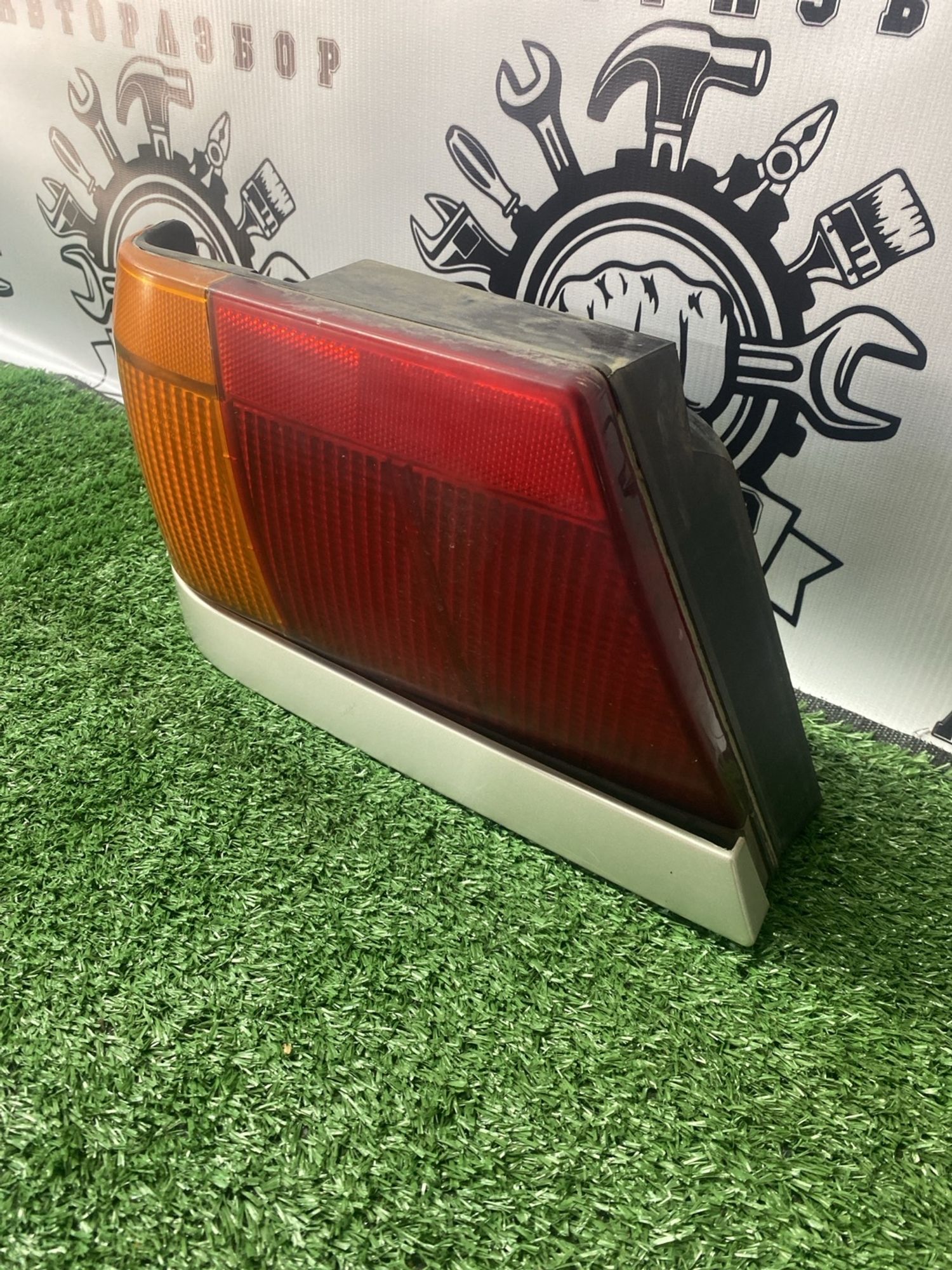 https://ycs.partsauto.market/partsauto-images/thmbs/userImages/cca1856e256b5441544f9aba03b424a6/part/93330104-6e34-44b5-954c-707021683be6_1781251332928.jpg
