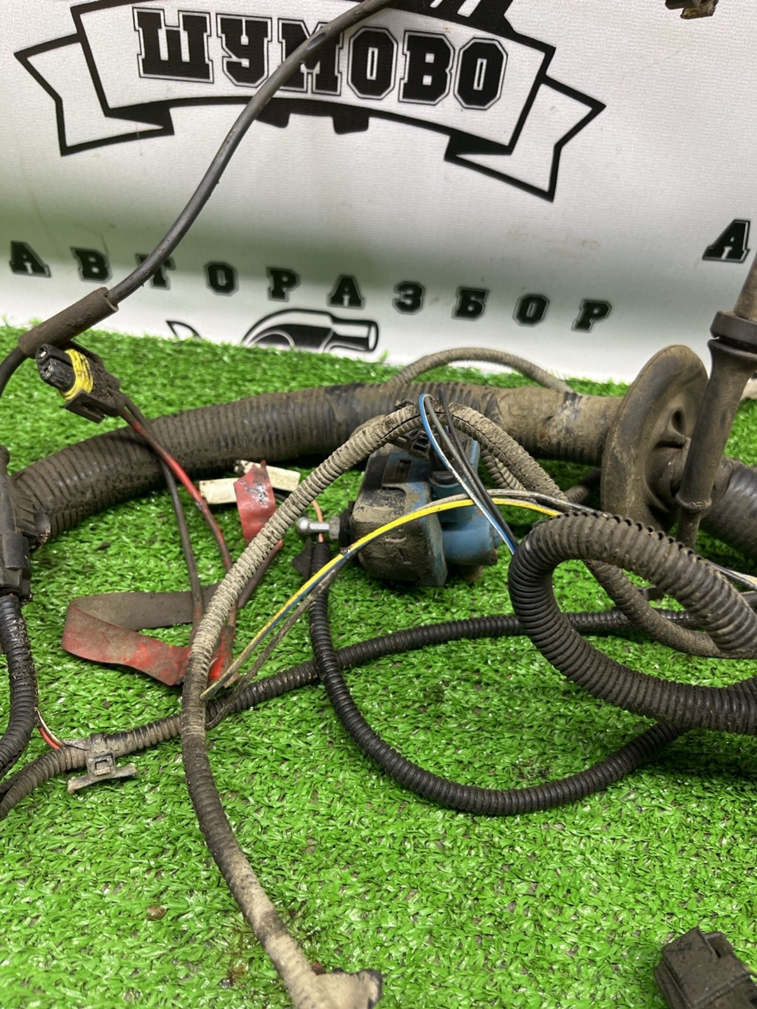 https://ycs.partsauto.market/partsauto-images/thmbs/userImages/cca1856e256b5441544f9aba03b424a6/part/93dd9a45-f8cc-407d-82f0-5f56353e7830_1783329319735.jpg