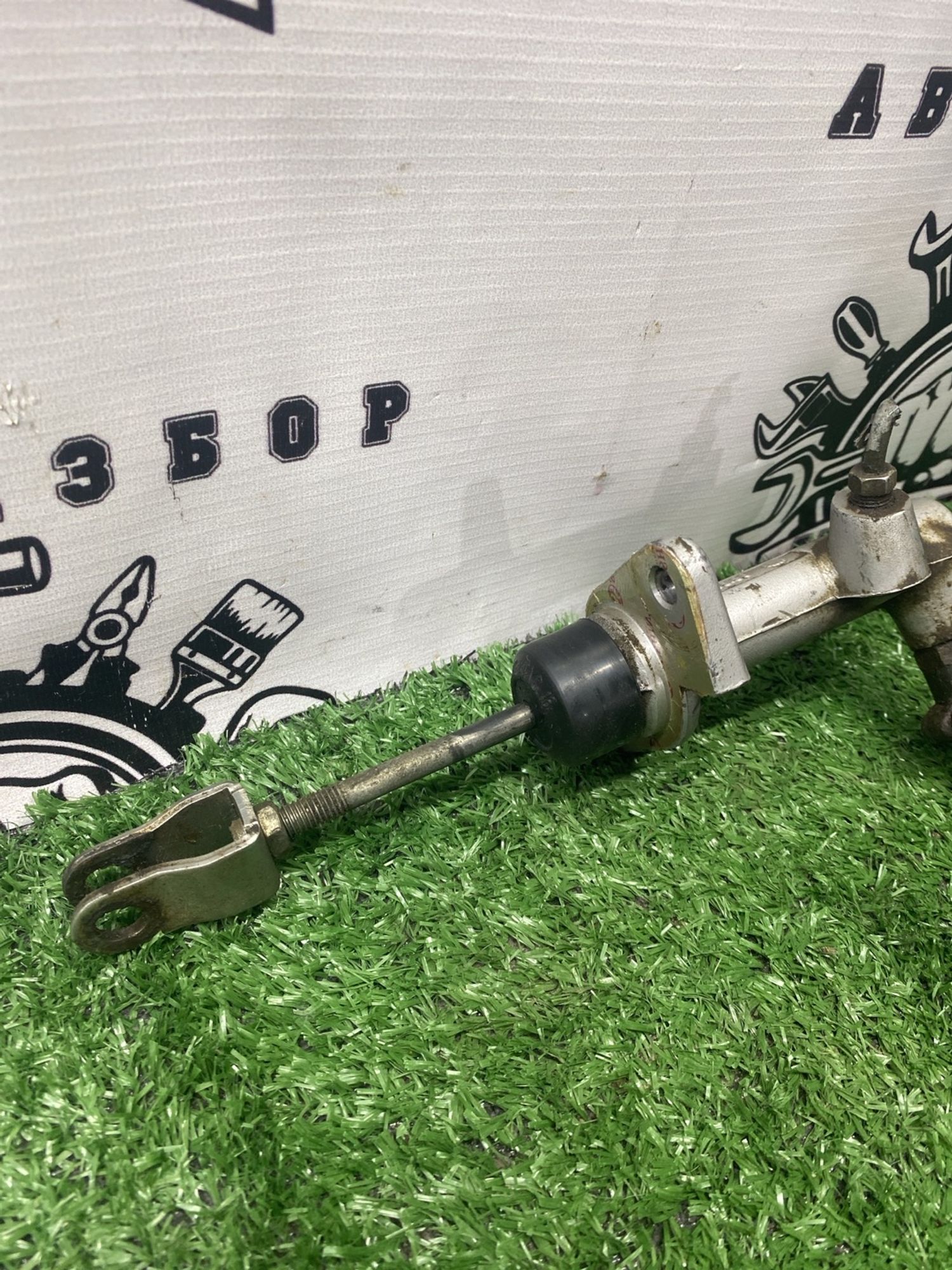 https://ycs.partsauto.market/partsauto-images/thmbs/userImages/cca1856e256b5441544f9aba03b424a6/part/948c36ca-4b2f-495f-8613-b13f30f6f65c_1780557273796.jpg