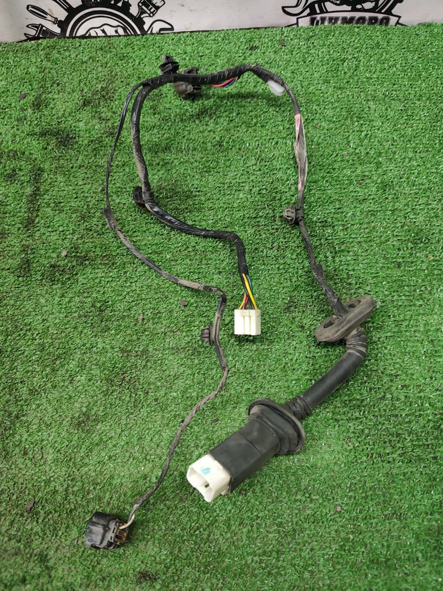 https://ycs.partsauto.market/partsauto-images/thmbs/userImages/cca1856e256b5441544f9aba03b424a6/part/9635704c-4b39-42a7-8b5a-bbc385e6ed50_1779265649939.jpg