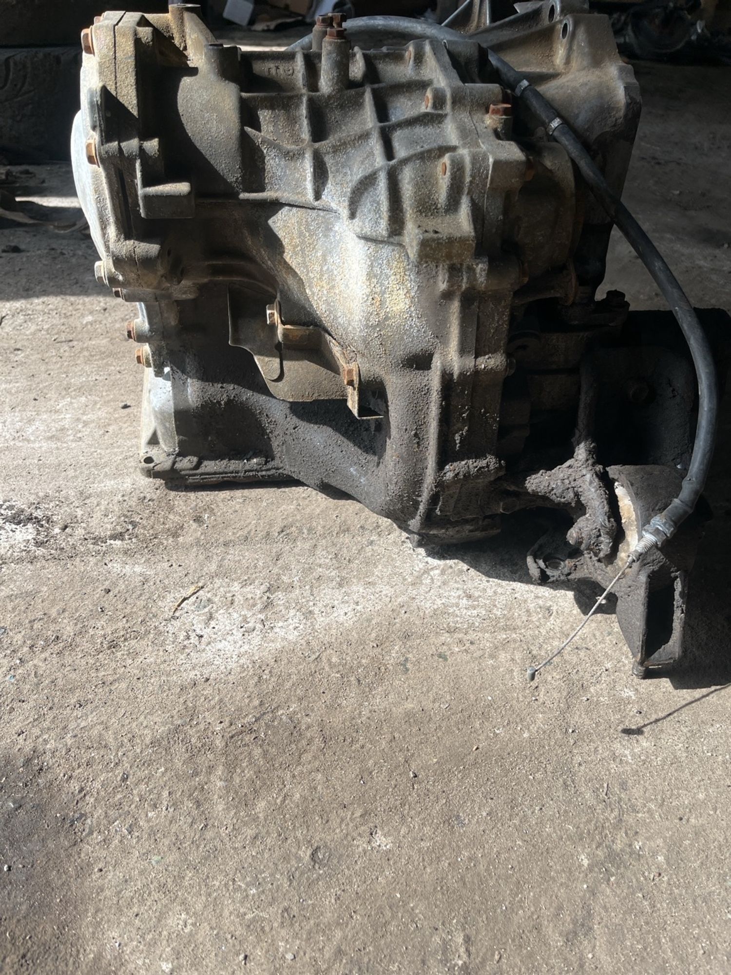https://ycs.partsauto.market/partsauto-images/thmbs/userImages/cca1856e256b5441544f9aba03b424a6/part/969480bc-6471-4e4b-ab1d-8e2aa1fcfc7d_1778734135604.jpg