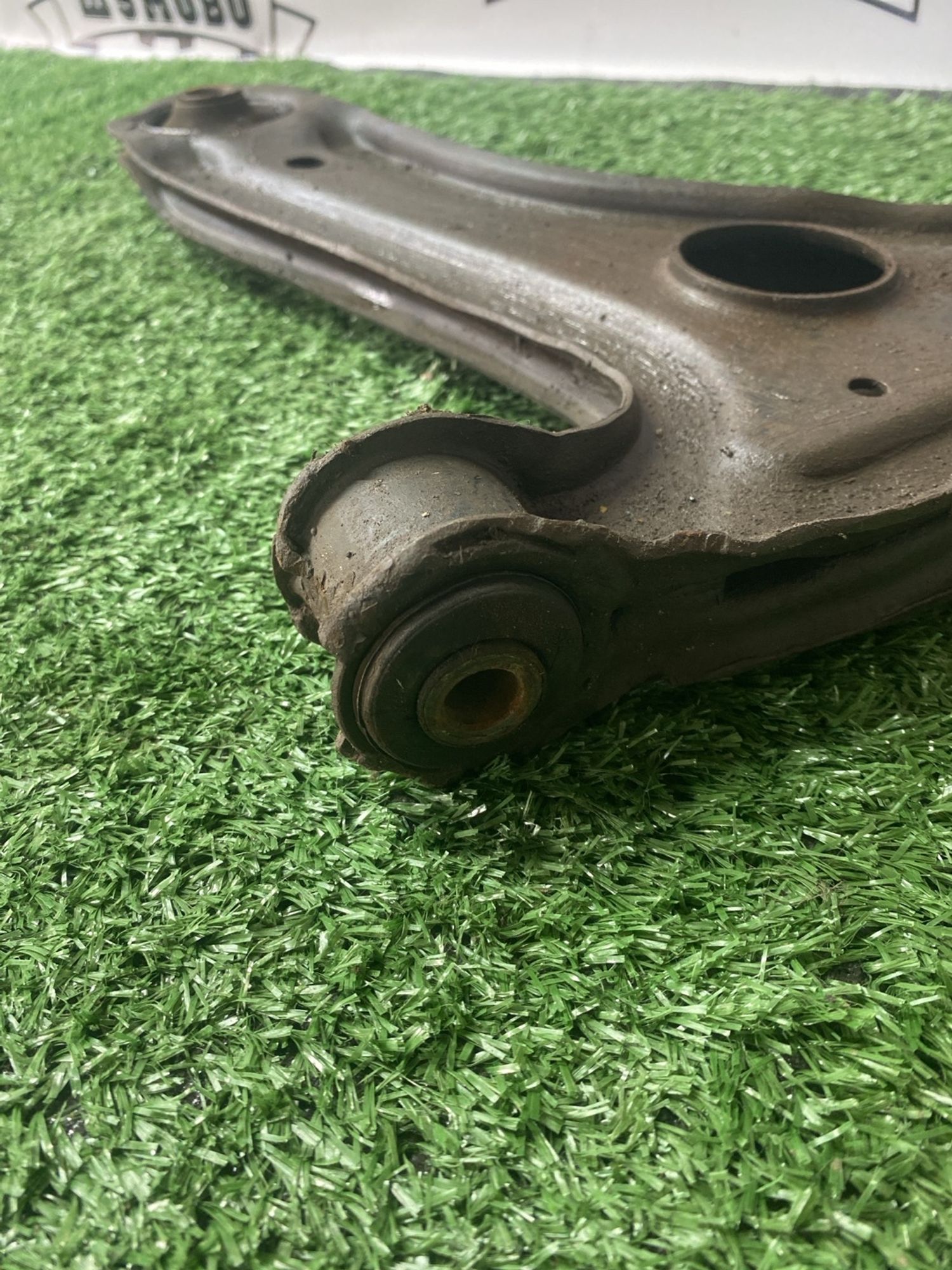 https://ycs.partsauto.market/partsauto-images/thmbs/userImages/cca1856e256b5441544f9aba03b424a6/part/96e8db0e-9f8a-41f6-8e54-c65081a60c04_1781074688603.jpg