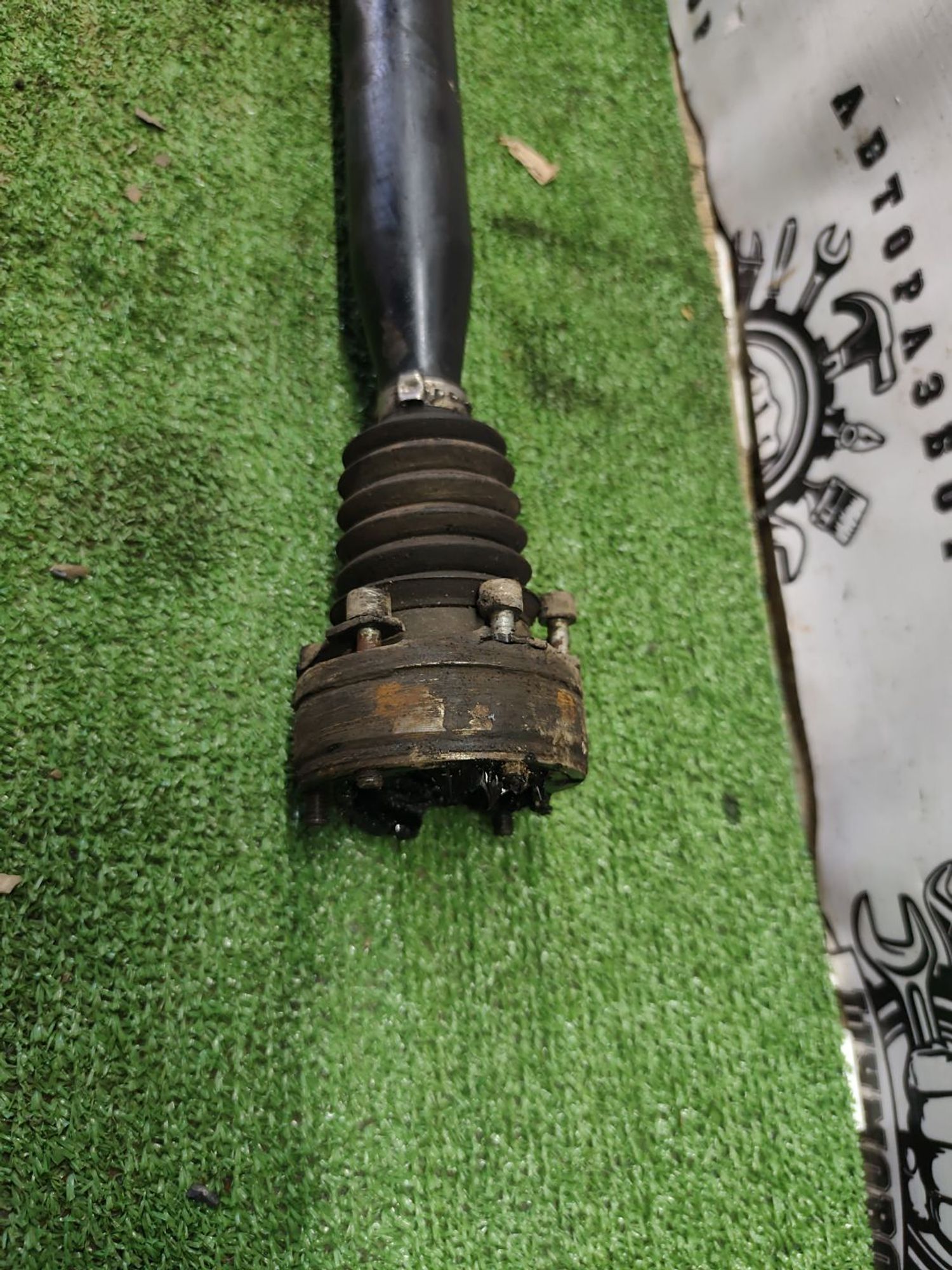 https://ycs.partsauto.market/partsauto-images/thmbs/userImages/cca1856e256b5441544f9aba03b424a6/part/974b2394-ac02-4025-8b6d-6f150cb61cb3_1778756398149.jpg