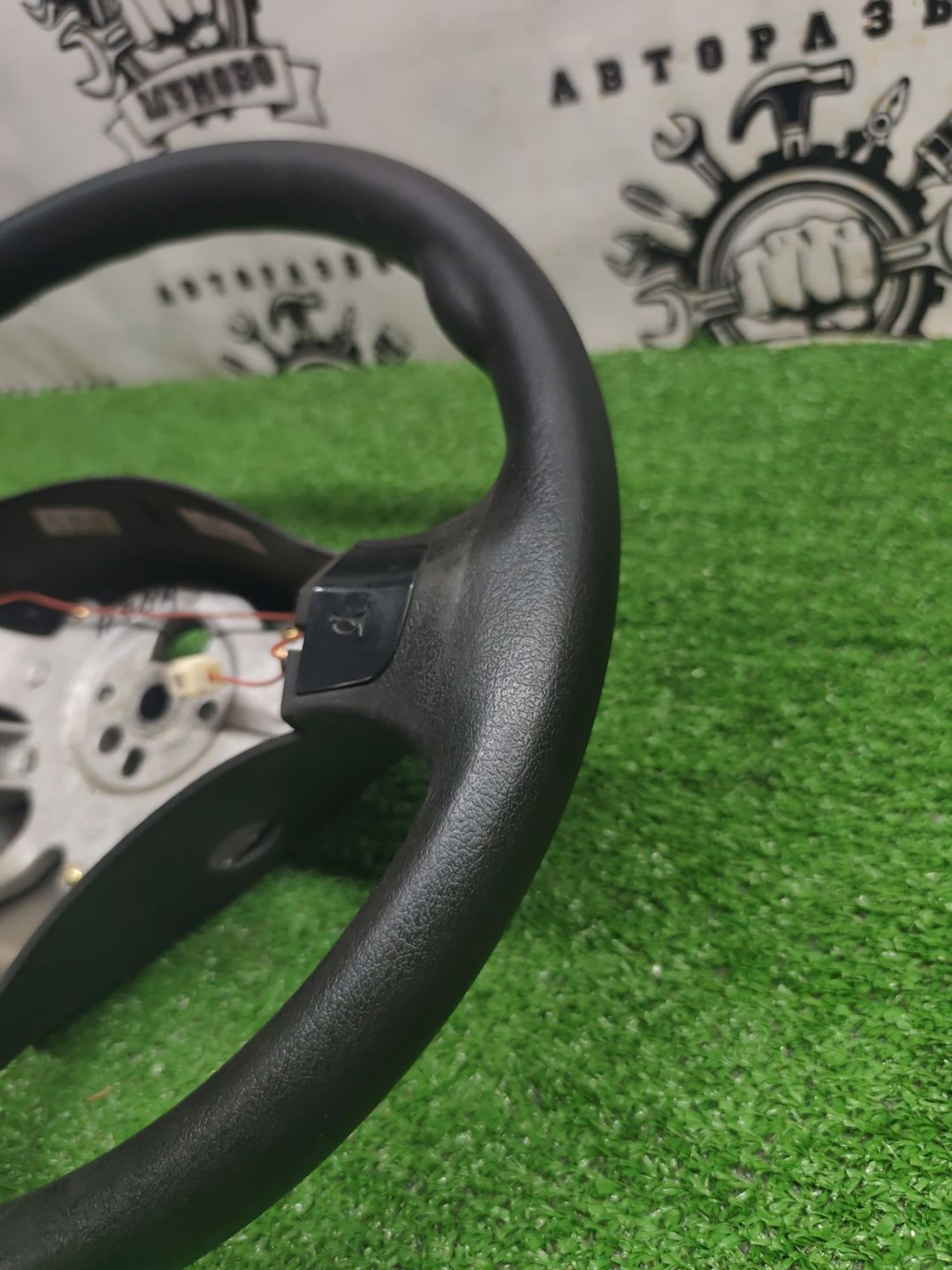 https://ycs.partsauto.market/partsauto-images/thmbs/userImages/cca1856e256b5441544f9aba03b424a6/part/975d6ae8-454d-4fdc-9295-6f30b9af0fad_1780921342589.jpg