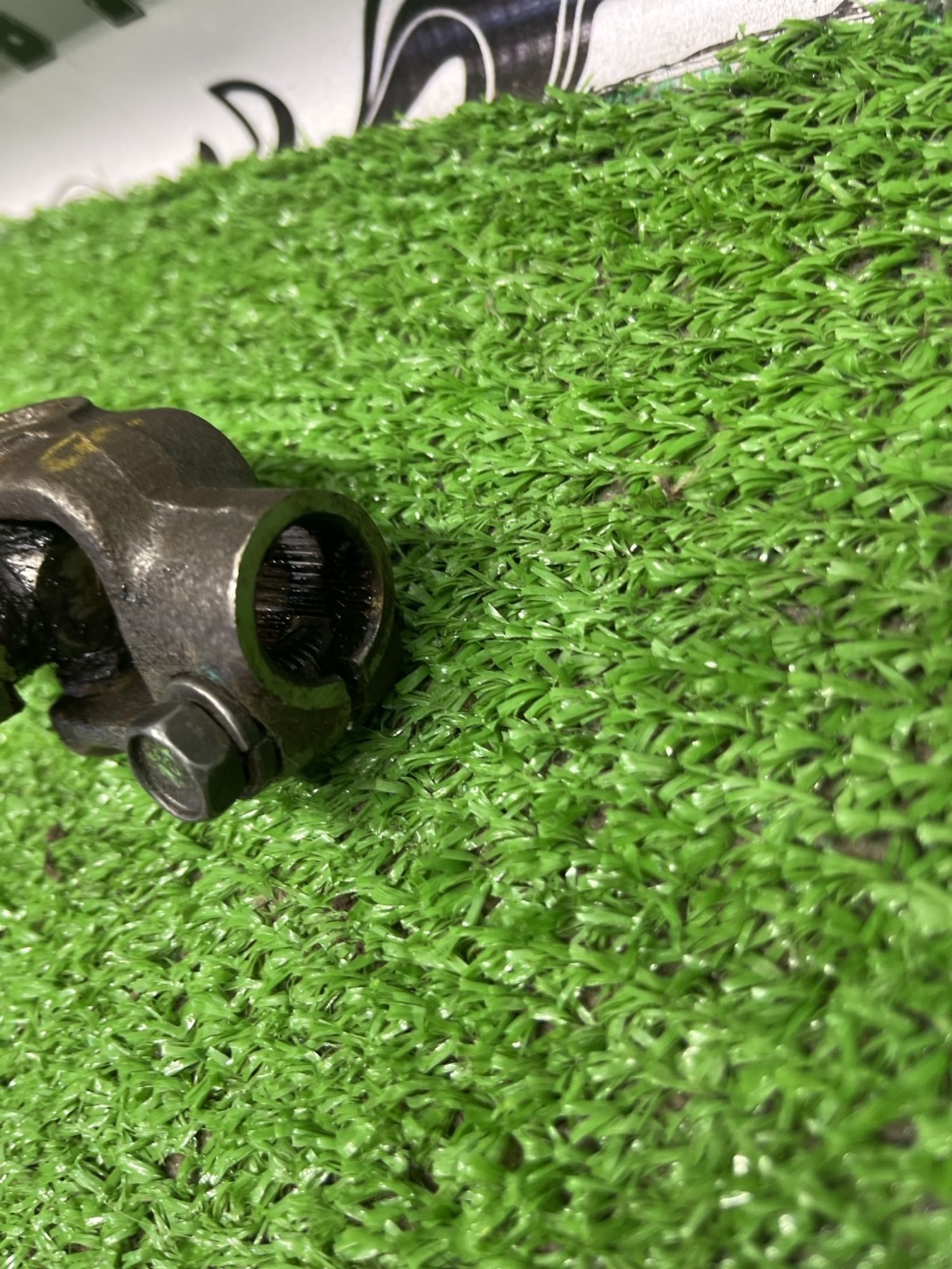 https://ycs.partsauto.market/partsauto-images/thmbs/userImages/cca1856e256b5441544f9aba03b424a6/part/97620904-bb58-4f79-b631-265356e8bfd6_1782816536531.jpg
