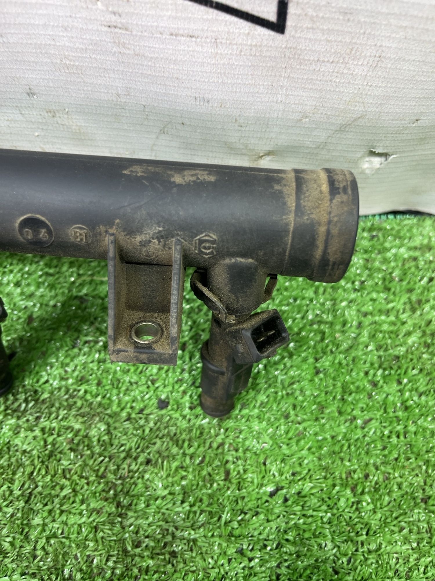 https://ycs.partsauto.market/partsauto-images/thmbs/userImages/cca1856e256b5441544f9aba03b424a6/part/97732201-3976-4170-9b29-4495d953aa59_1777545198017.jpg