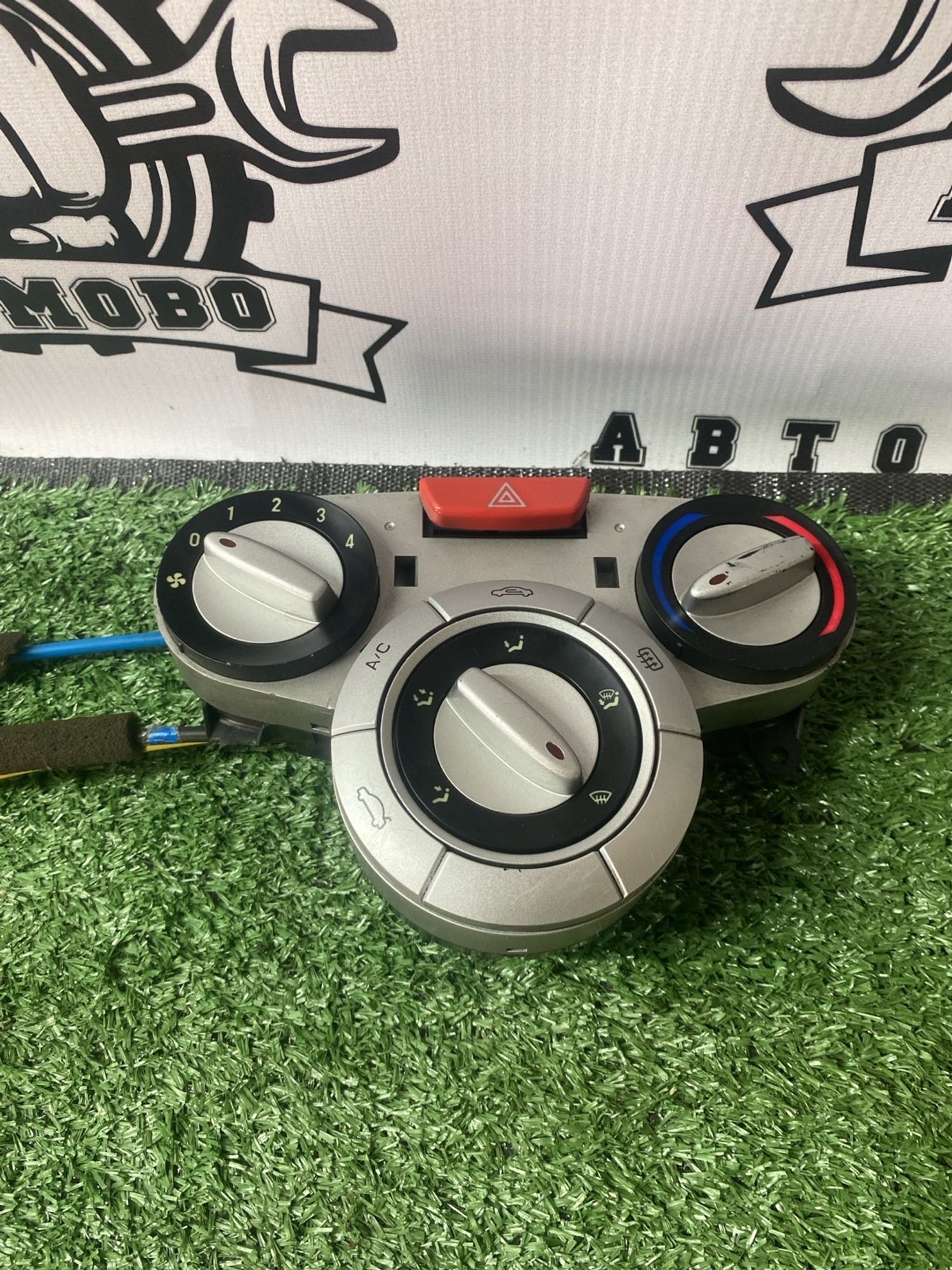 https://ycs.partsauto.market/partsauto-images/thmbs/userImages/cca1856e256b5441544f9aba03b424a6/part/979f39f9-84a1-434b-9f6f-585d26b03f7d_1781076320442.jpg