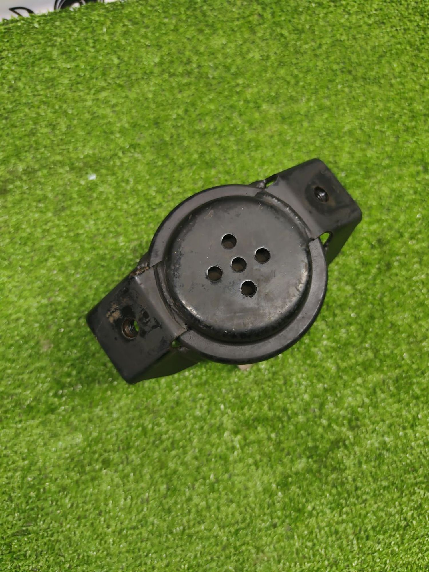 https://ycs.partsauto.market/partsauto-images/thmbs/userImages/cca1856e256b5441544f9aba03b424a6/part/9803a1ba-604c-40d4-b1bb-0c8ba59d124c_1781097936192.jpg