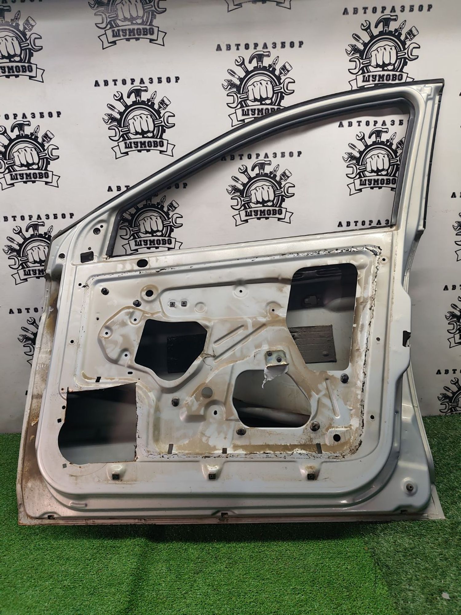 https://ycs.partsauto.market/partsauto-images/thmbs/userImages/cca1856e256b5441544f9aba03b424a6/part/98097ebb-1641-4d42-a3eb-8c7f1725f6c3_1781005748265.jpg