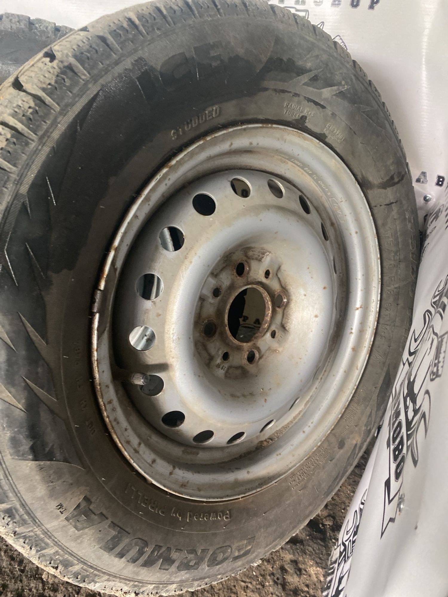 https://ycs.partsauto.market/partsauto-images/thmbs/userImages/cca1856e256b5441544f9aba03b424a6/part/9834e276-7b2e-486f-a572-bc514949a963_1781601312374.jpg