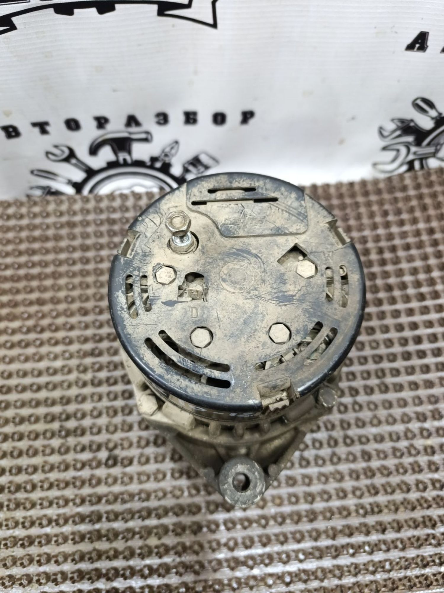 https://ycs.partsauto.market/partsauto-images/thmbs/userImages/cca1856e256b5441544f9aba03b424a6/part/98c51be9-5972-40aa-b405-3cb0f19d86d3_1743662355177.jpg
