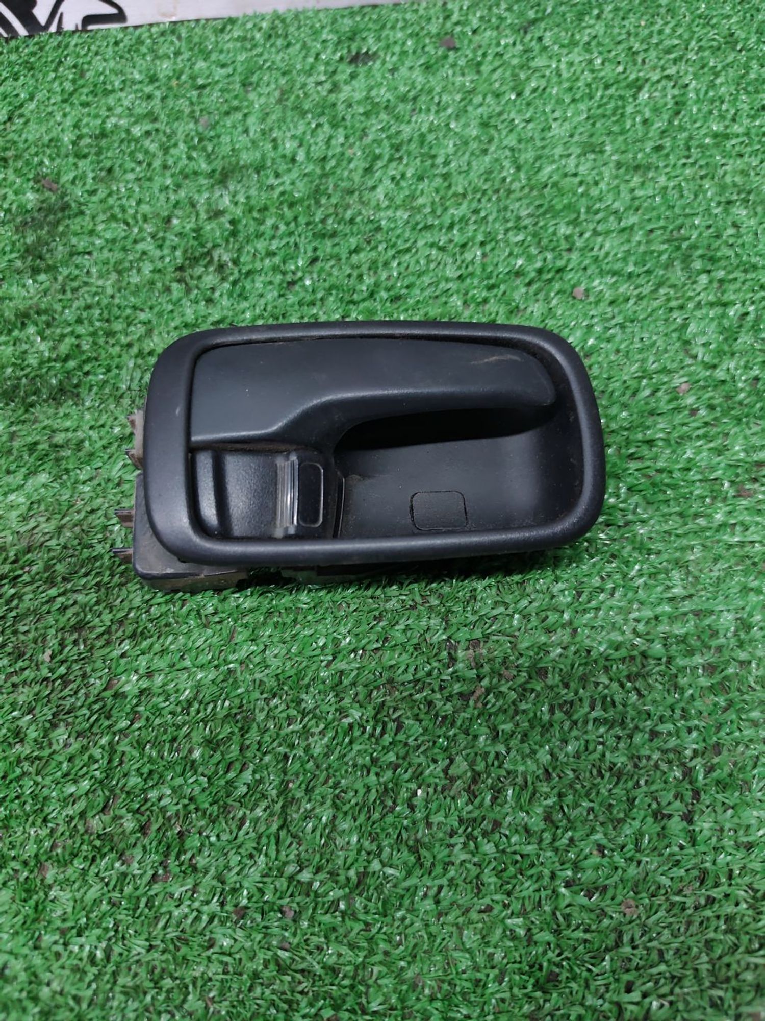 https://ycs.partsauto.market/partsauto-images/thmbs/userImages/cca1856e256b5441544f9aba03b424a6/part/999a28f1-fcf3-4e01-a63d-170a578b4a80_1779264845599.jpg