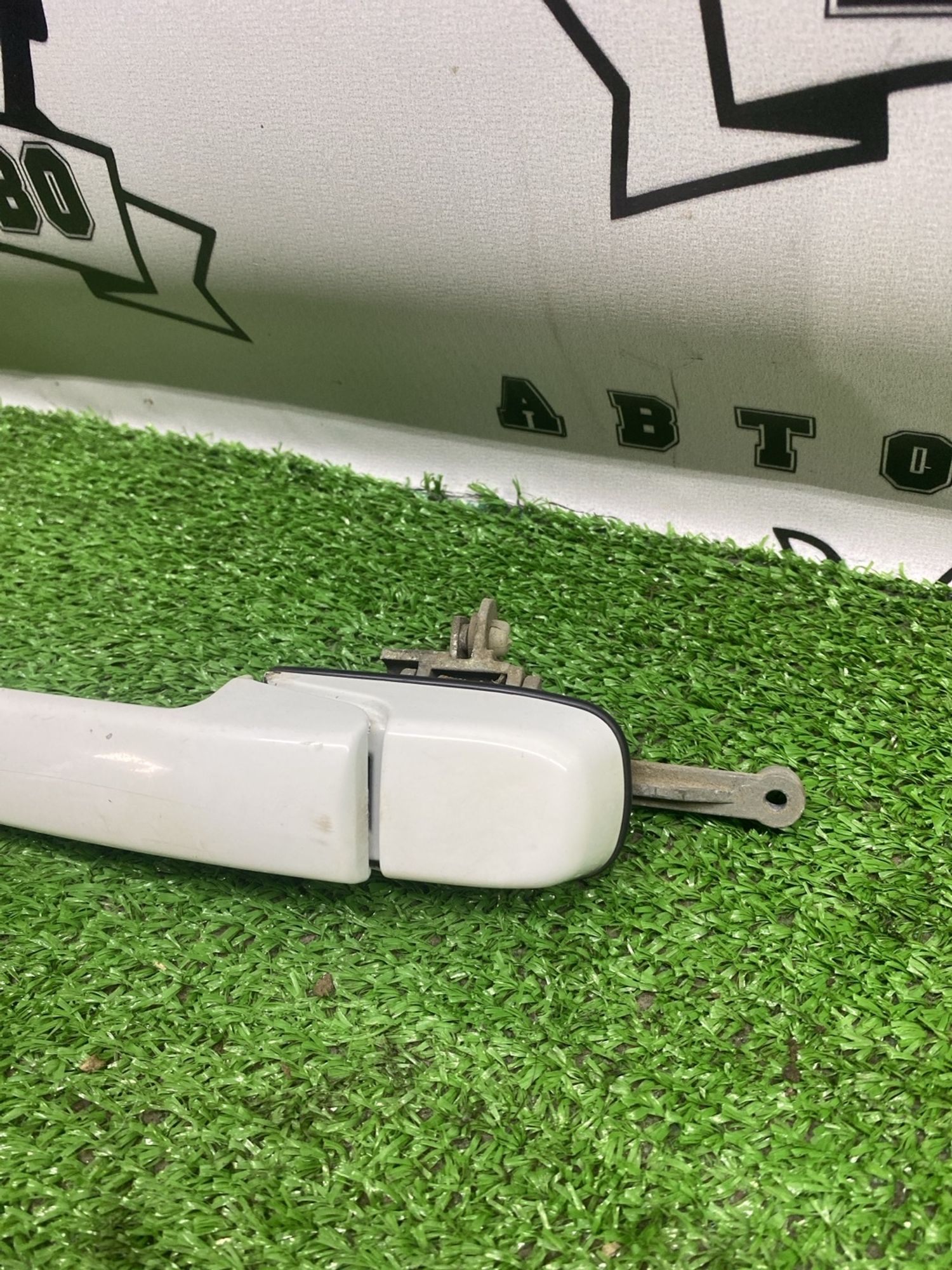 https://ycs.partsauto.market/partsauto-images/thmbs/userImages/cca1856e256b5441544f9aba03b424a6/part/9aae3ade-58a1-462f-a5f1-327965a9641b_1782897643241.jpg