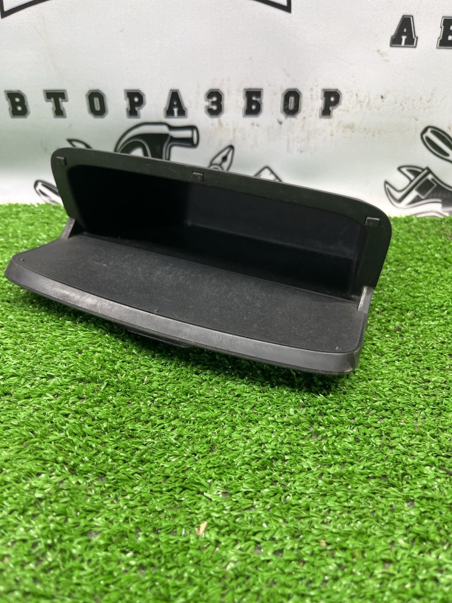https://ycs.partsauto.market/partsauto-images/thmbs/userImages/cca1856e256b5441544f9aba03b424a6/part/9ad41571-d23f-4819-b6c9-97e8afb7cca1_1782822689242.jpg