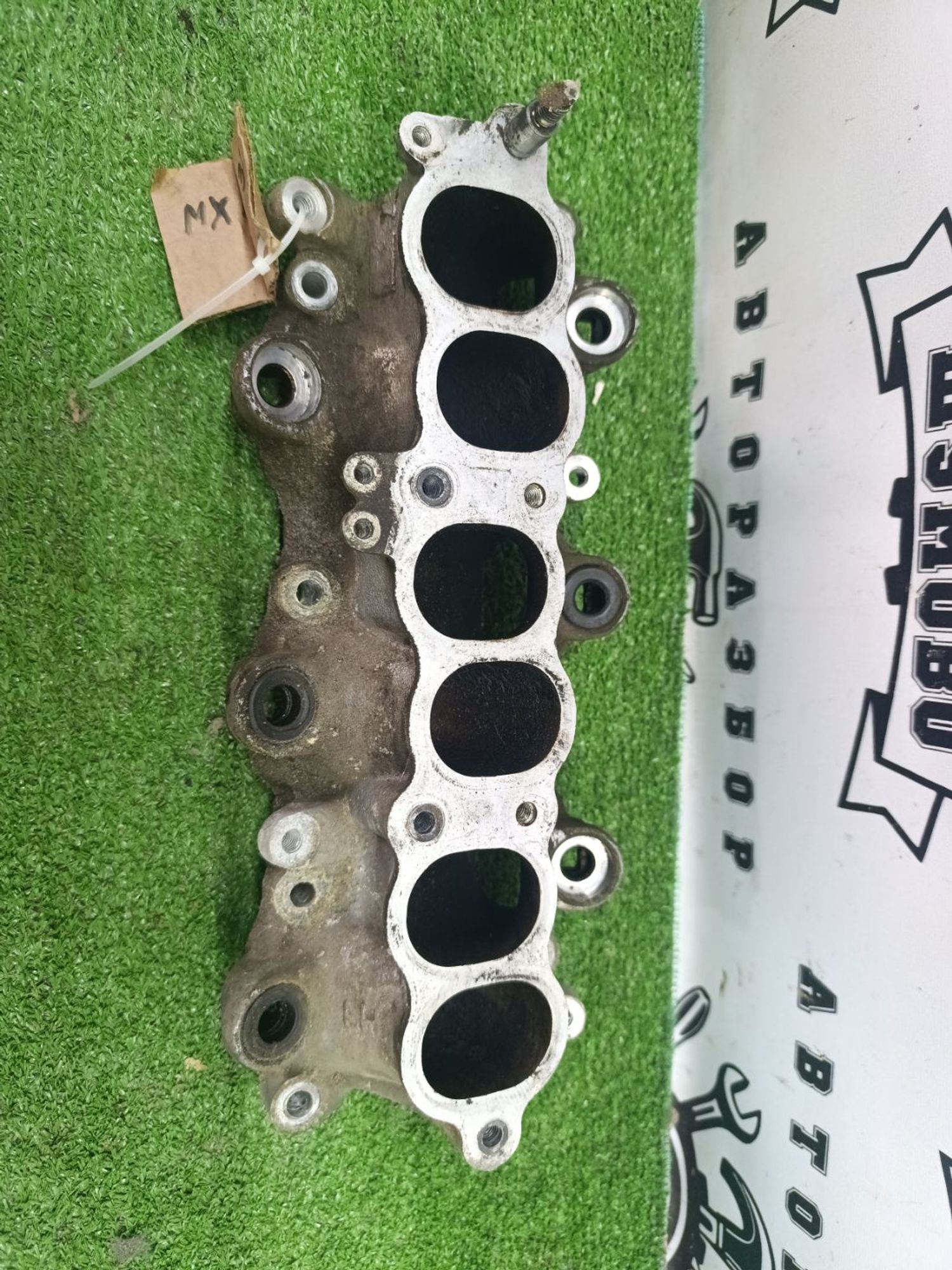 https://ycs.partsauto.market/partsauto-images/thmbs/userImages/cca1856e256b5441544f9aba03b424a6/part/9b2de899-a03a-4e91-9b21-35bd3817129b_1787387402398.jpg