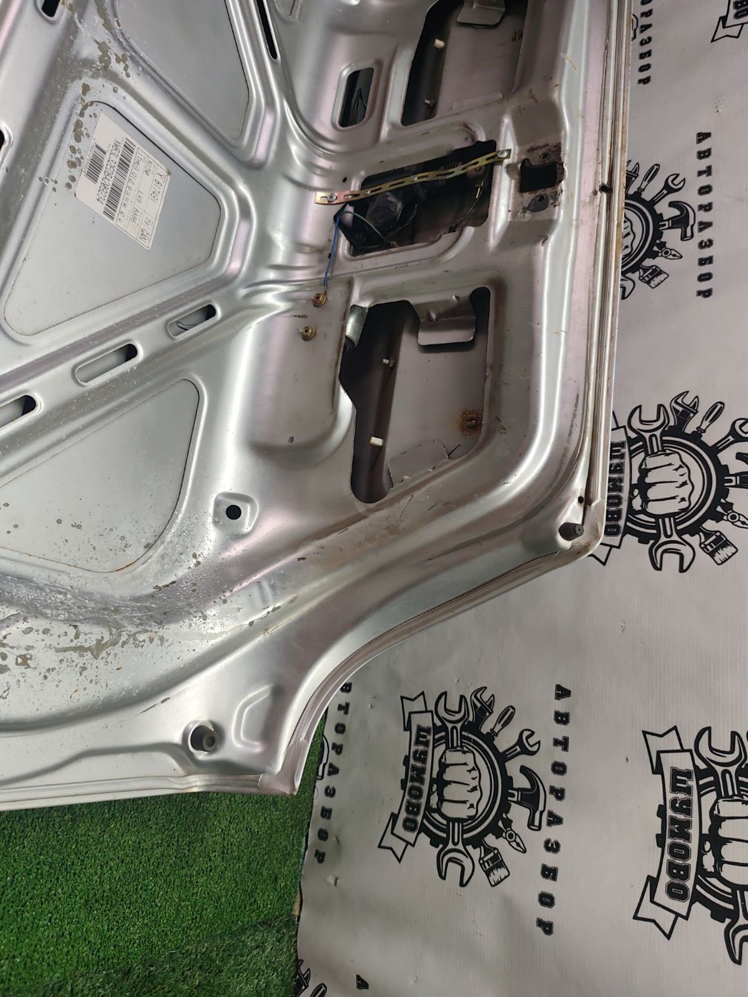 https://ycs.partsauto.market/partsauto-images/thmbs/userImages/cca1856e256b5441544f9aba03b424a6/part/9b8cffd5-08df-4d0d-b33d-795c75e8046a_1780486765023.jpg