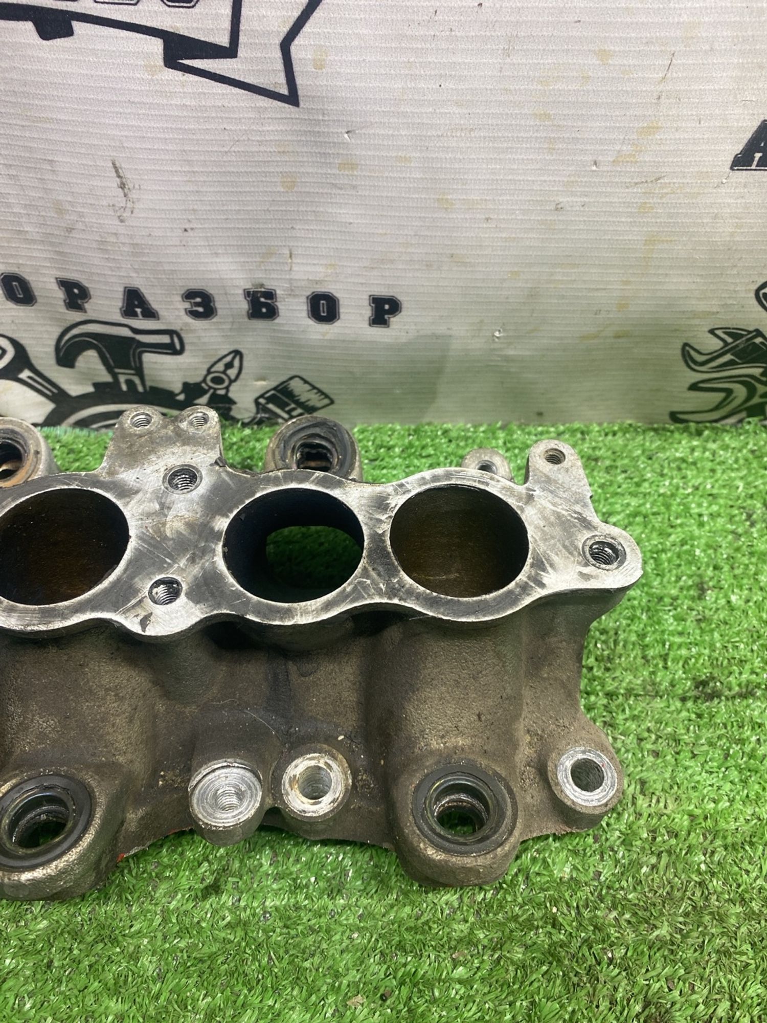 https://ycs.partsauto.market/partsauto-images/thmbs/userImages/cca1856e256b5441544f9aba03b424a6/part/9c0fa141-17f4-4421-ade1-ea0ccd9ab12a_1778065376279.jpg