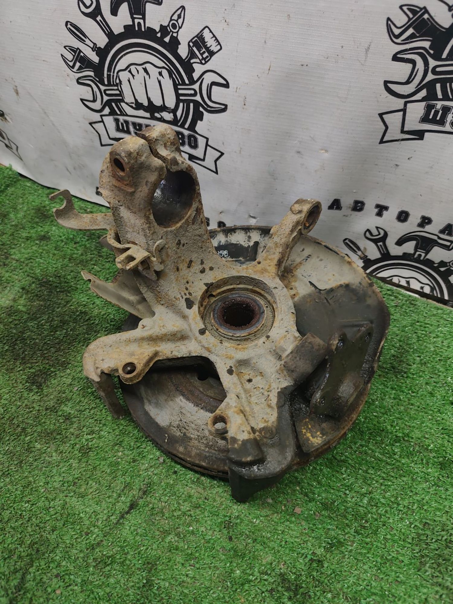 https://ycs.partsauto.market/partsauto-images/thmbs/userImages/cca1856e256b5441544f9aba03b424a6/part/9cd6609a-5d5c-4a9d-81b2-bd8aa6f821de_1778754239624.jpg