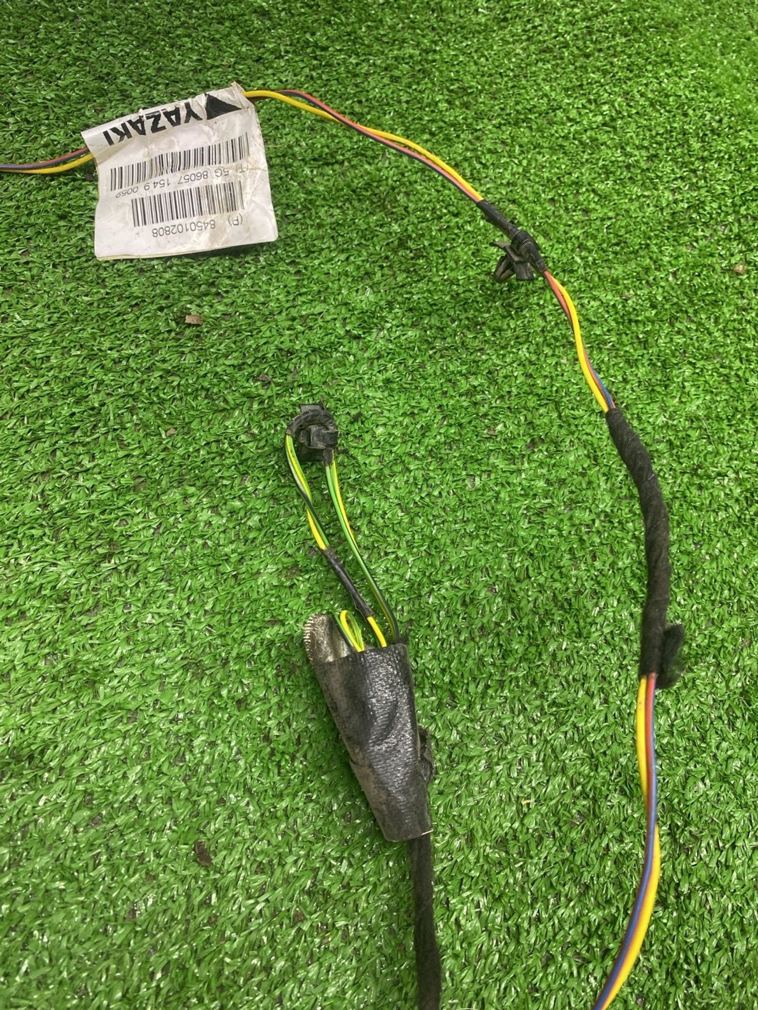 https://ycs.partsauto.market/partsauto-images/thmbs/userImages/cca1856e256b5441544f9aba03b424a6/part/9df82466-98b1-45de-9b1e-2a24490775fc_1782897455629.jpg