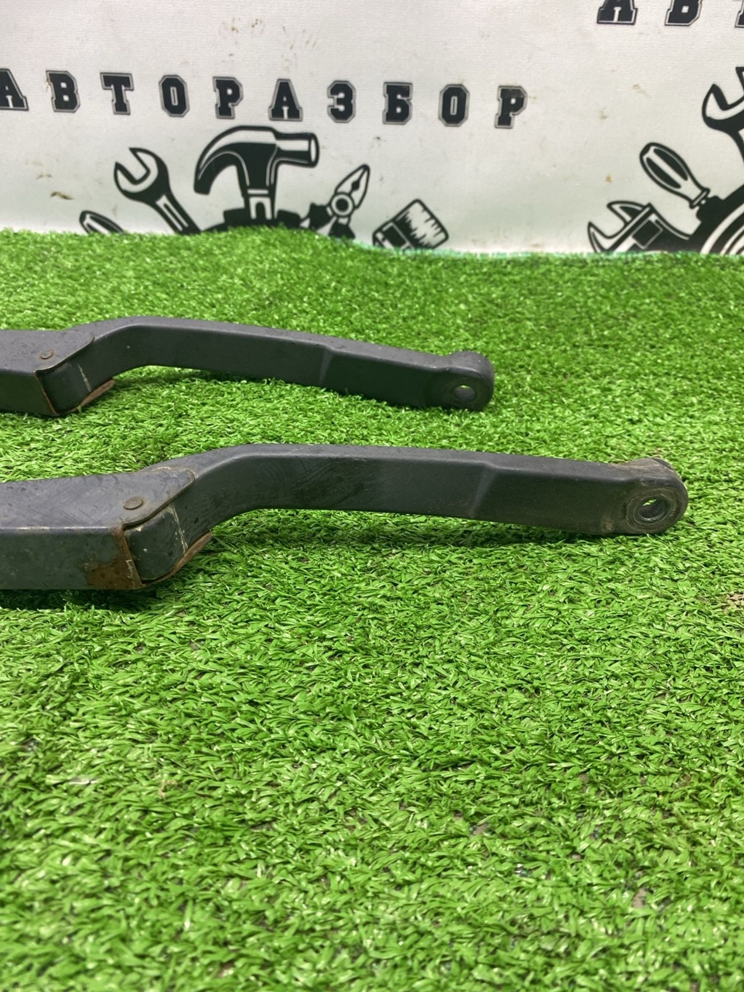https://ycs.partsauto.market/partsauto-images/thmbs/userImages/cca1856e256b5441544f9aba03b424a6/part/9e66843b-2b53-45df-9b9e-18a265cda730_1787309810160.jpg