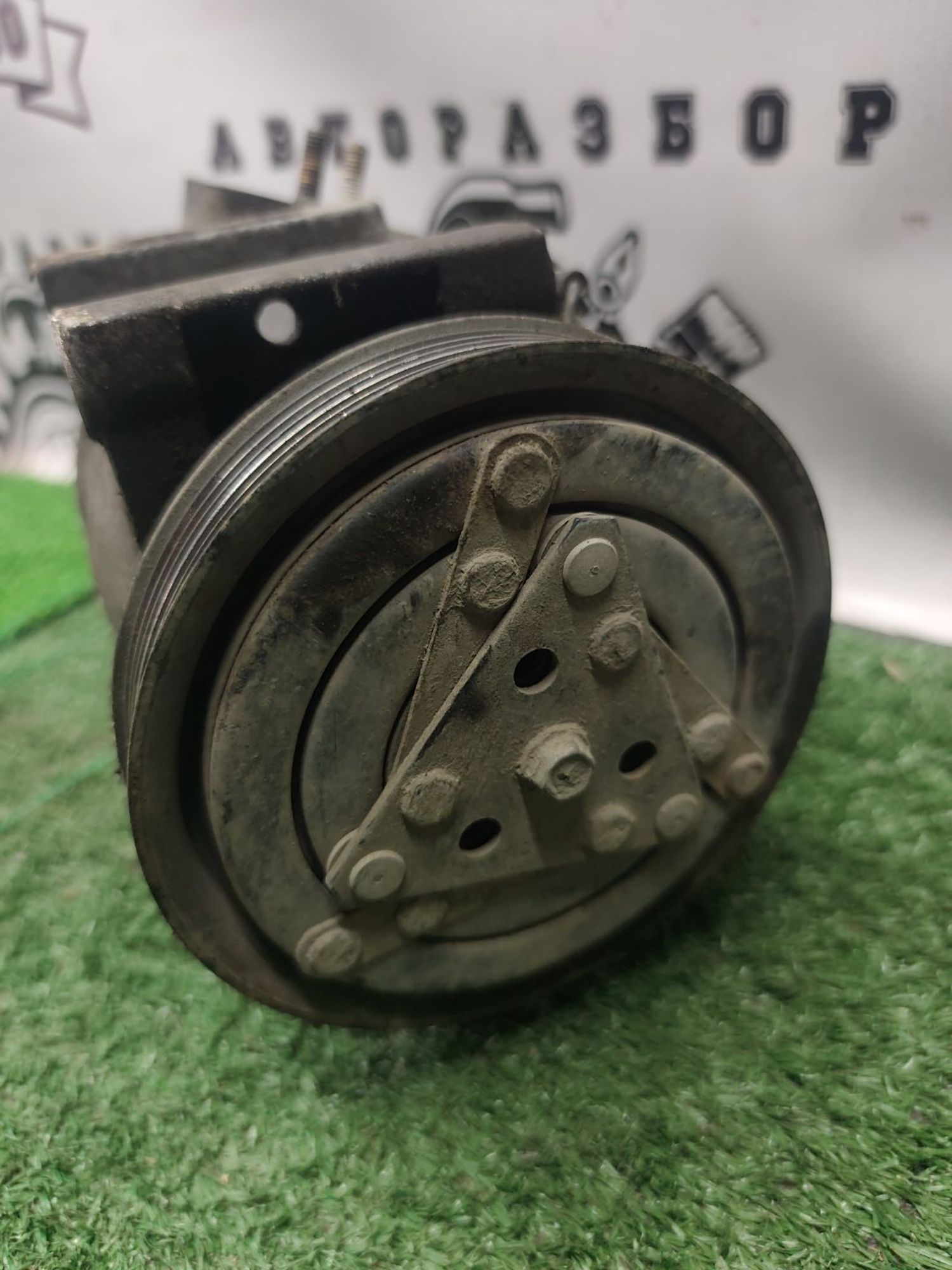 https://ycs.partsauto.market/partsauto-images/thmbs/userImages/cca1856e256b5441544f9aba03b424a6/part/9f048f8c-fc0e-4763-bd39-8a2aacd8dcb7_1789471655742.jpg
