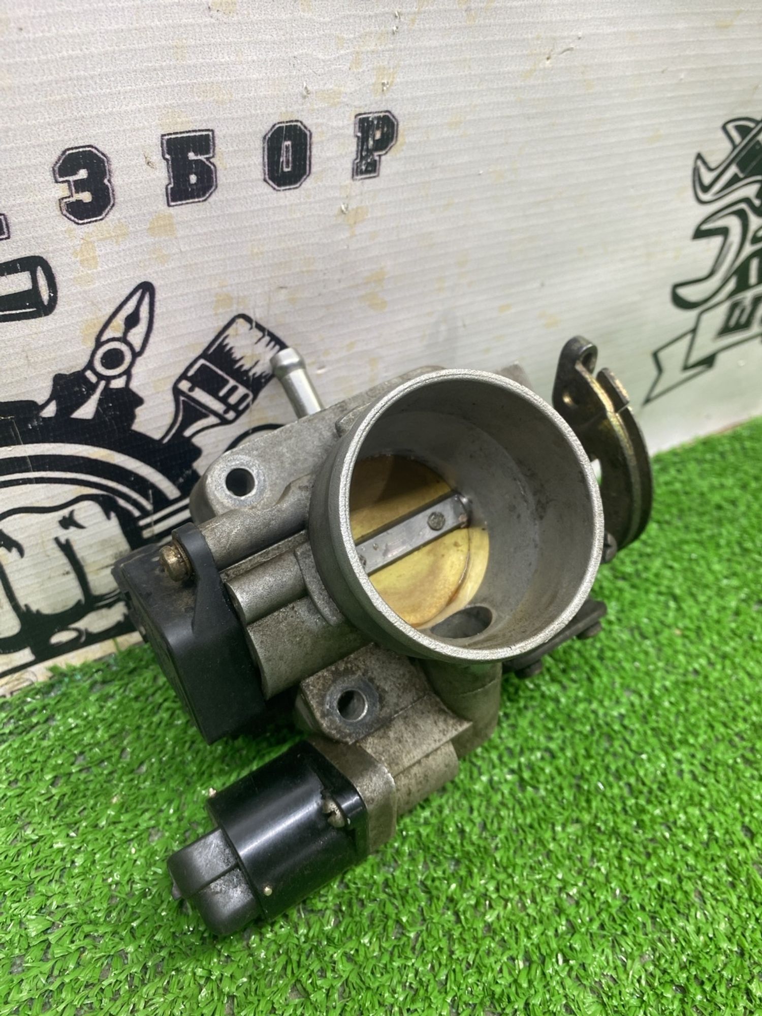 https://ycs.partsauto.market/partsauto-images/thmbs/userImages/cca1856e256b5441544f9aba03b424a6/part/a1607aca-f71b-4146-9b9c-b910b45adaf3_1780912187282.jpg