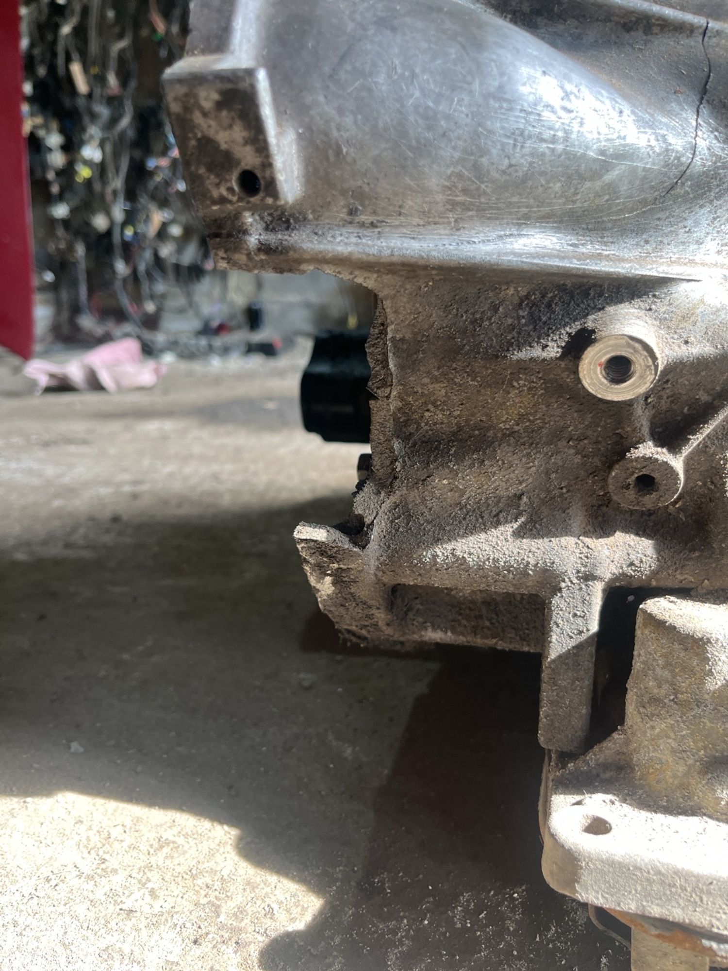 https://ycs.partsauto.market/partsauto-images/thmbs/userImages/cca1856e256b5441544f9aba03b424a6/part/a2ed5894-7051-4717-9fe2-c4aa3735e7f5_1778734143169.jpg