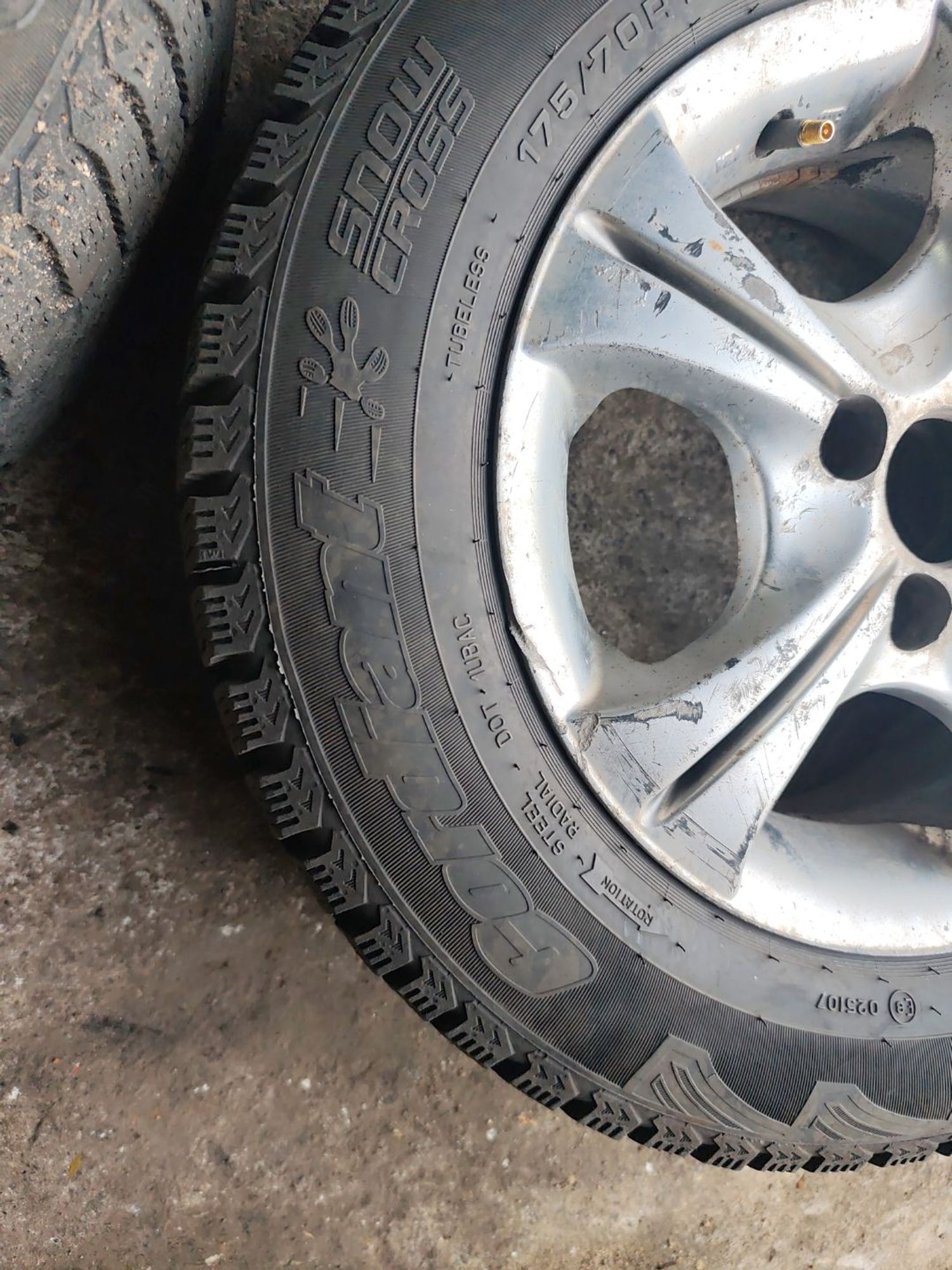 https://ycs.partsauto.market/partsauto-images/thmbs/userImages/cca1856e256b5441544f9aba03b424a6/part/a3390d01-fbd4-42ee-bff0-0049391e77f8_1783675994946.jpg