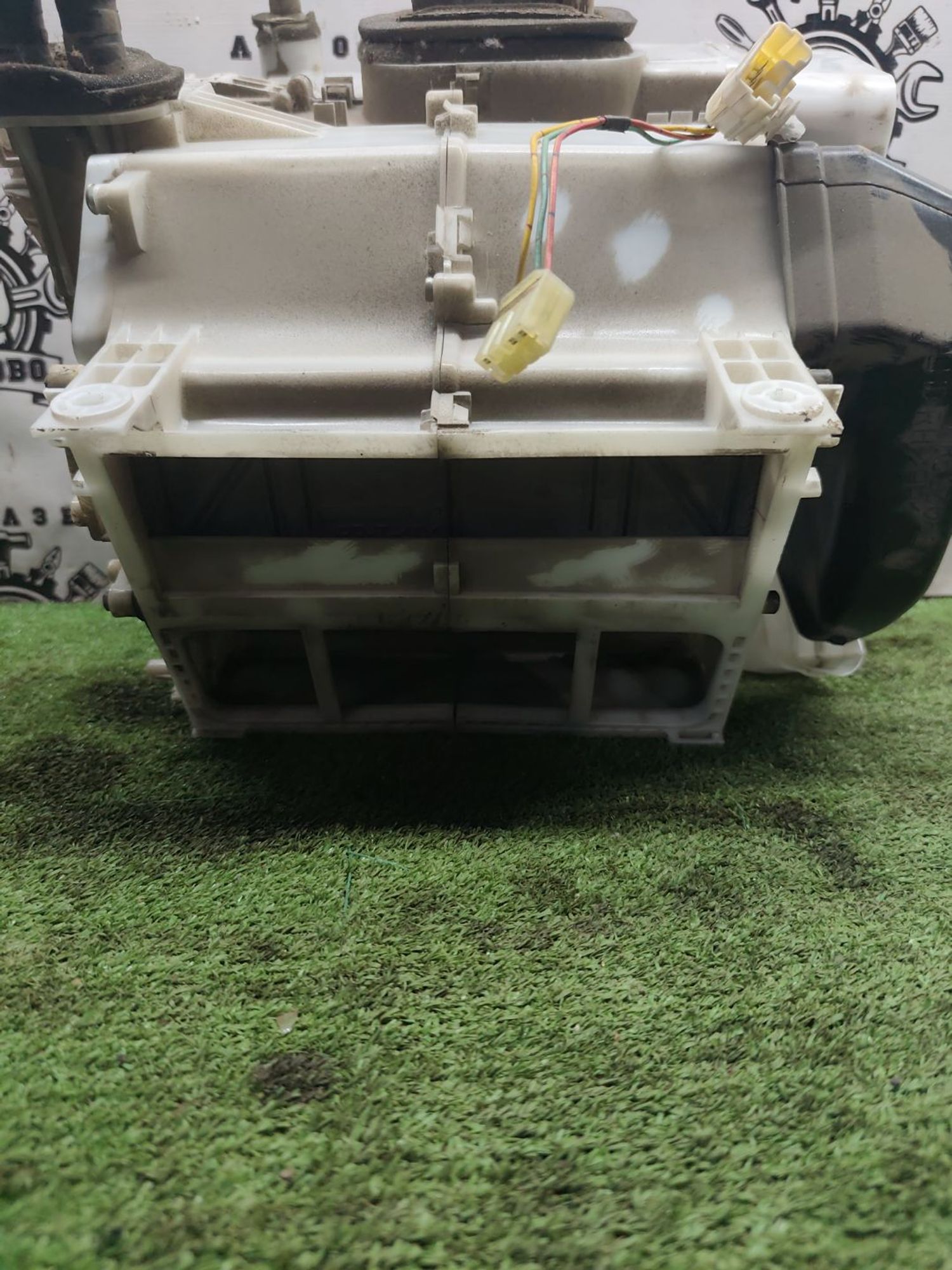 https://ycs.partsauto.market/partsauto-images/thmbs/userImages/cca1856e256b5441544f9aba03b424a6/part/a3faeb10-9fbf-46eb-9134-e91d216795b9_1779707502873.jpg