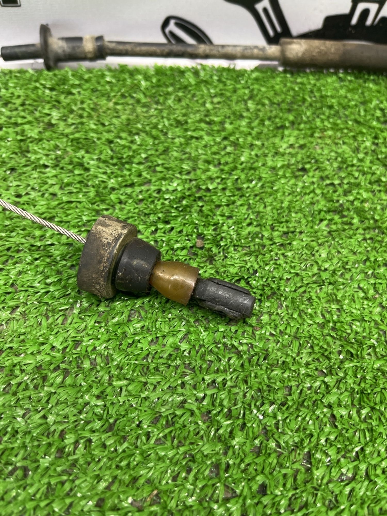 https://ycs.partsauto.market/partsauto-images/thmbs/userImages/cca1856e256b5441544f9aba03b424a6/part/a4bf792b-9eae-4ea3-b849-0d89a7e792e2_1781606462368.jpg