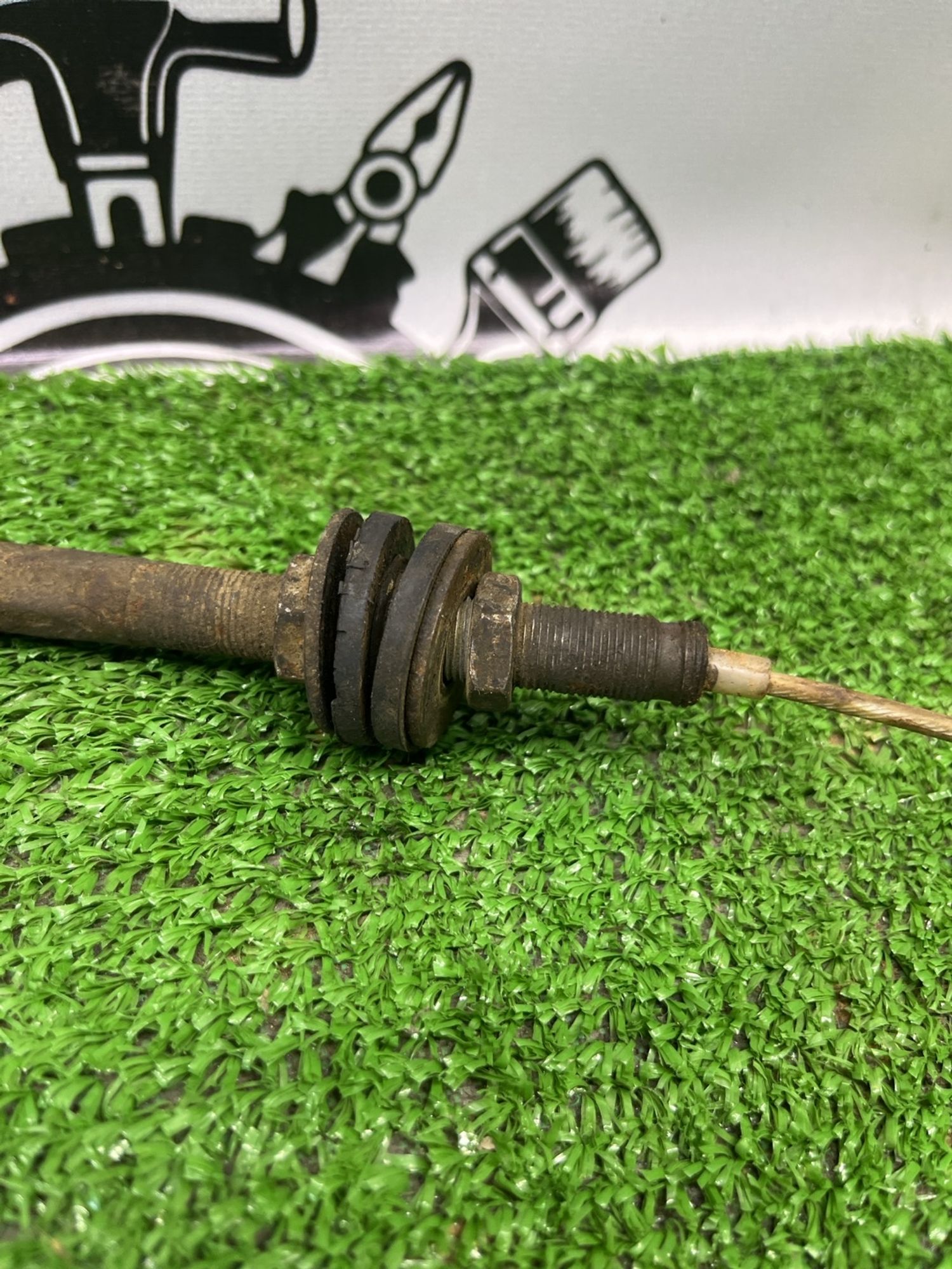 https://ycs.partsauto.market/partsauto-images/thmbs/userImages/cca1856e256b5441544f9aba03b424a6/part/a5aeb389-1a29-4189-a553-fdeacb420264_1781607241151.jpg
