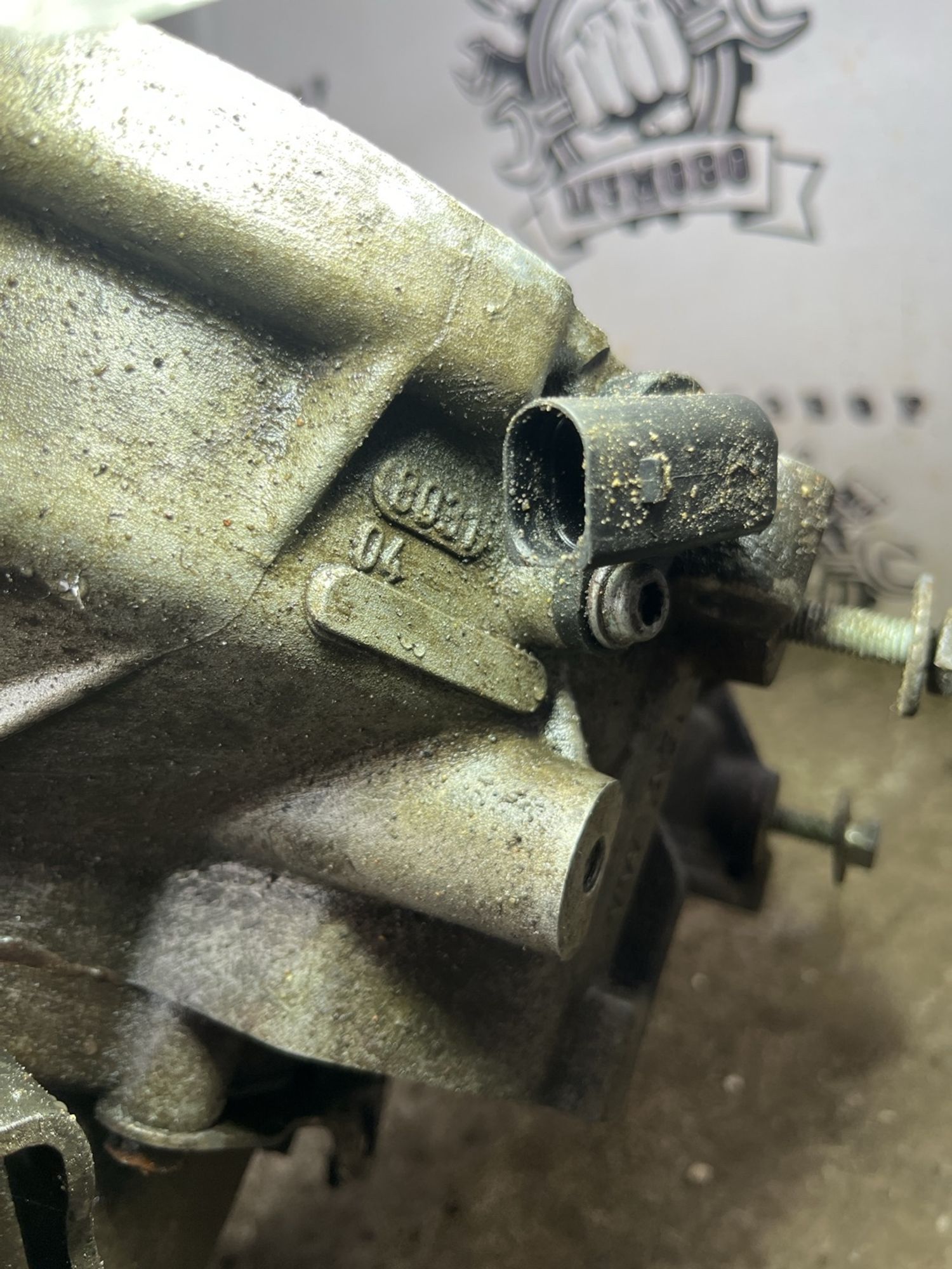 https://ycs.partsauto.market/partsauto-images/thmbs/userImages/cca1856e256b5441544f9aba03b424a6/part/a664817e-c9a3-4974-a80d-6dab11c32337_1782549033212.jpg
