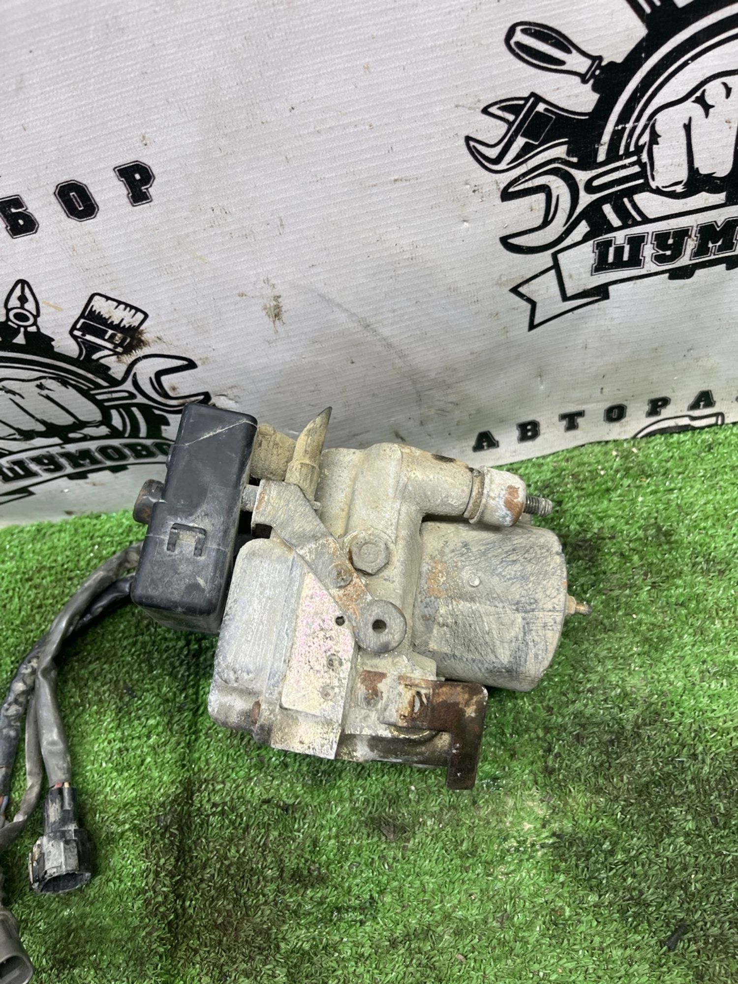 https://ycs.partsauto.market/partsauto-images/thmbs/userImages/cca1856e256b5441544f9aba03b424a6/part/a77ef24e-21d2-48ef-aed0-46ab616b0f41_1779097830009.jpg