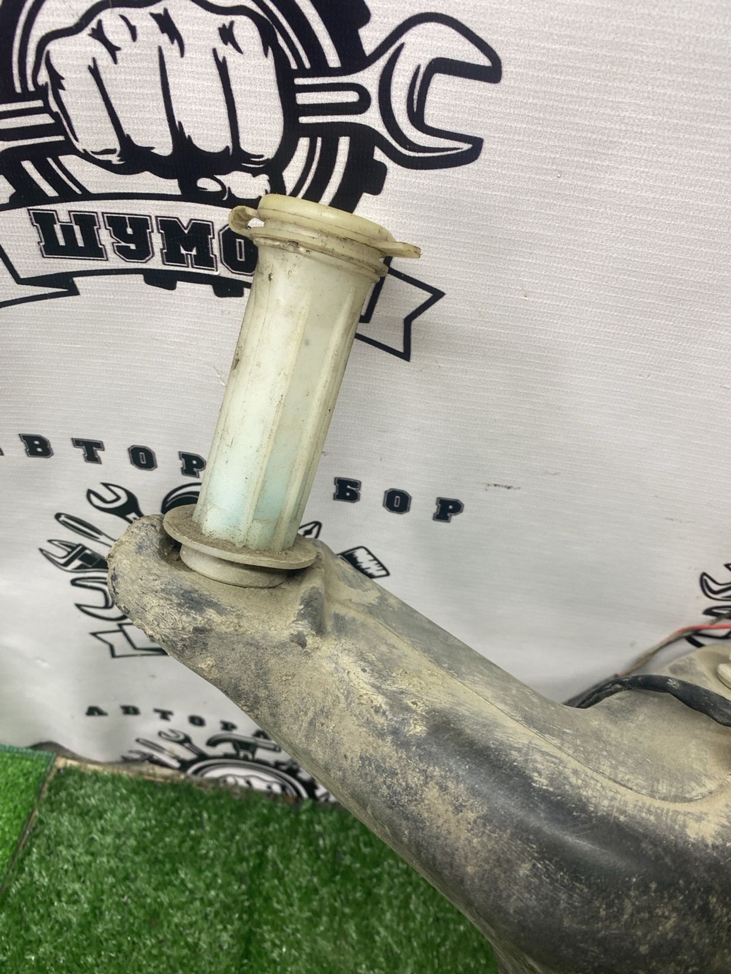 https://ycs.partsauto.market/partsauto-images/thmbs/userImages/cca1856e256b5441544f9aba03b424a6/part/a79981c4-85f4-43c6-aeda-8b02492fbced_1780479737928.jpg