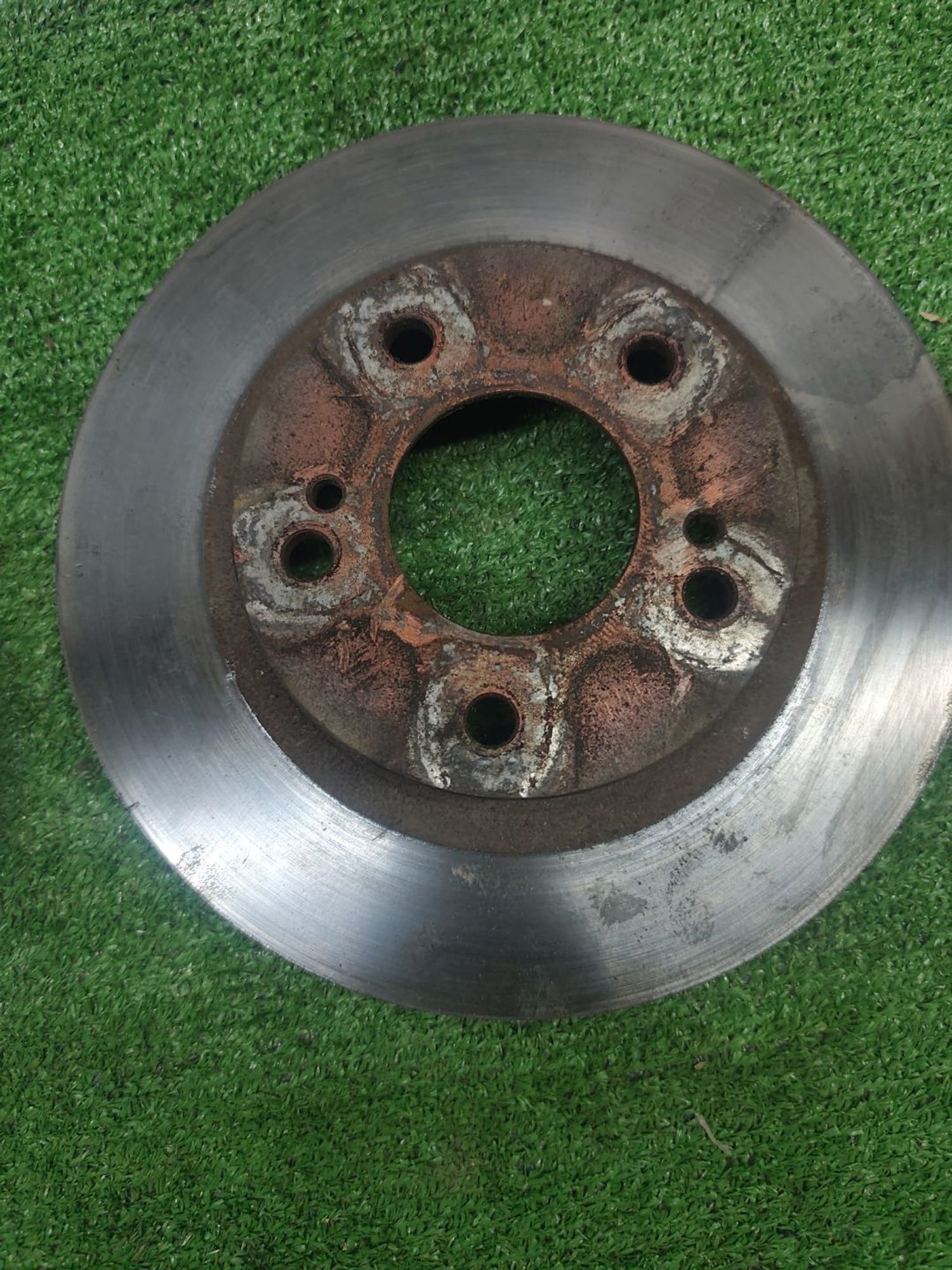 https://ycs.partsauto.market/partsauto-images/thmbs/userImages/cca1856e256b5441544f9aba03b424a6/part/a869f9d0-afcc-41f9-a5bc-f2c9d74617ed_1789380777280.jpg