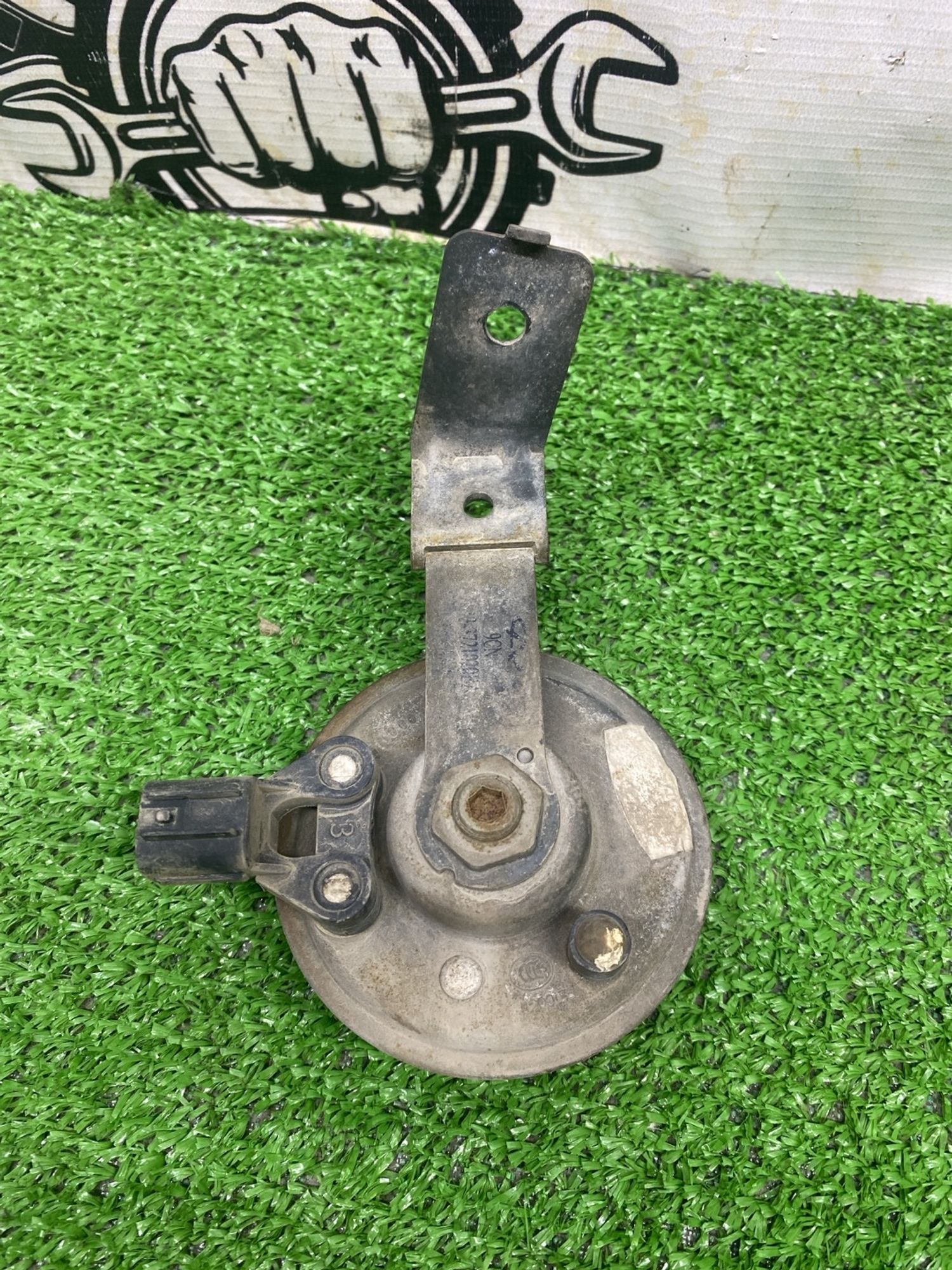https://ycs.partsauto.market/partsauto-images/thmbs/userImages/cca1856e256b5441544f9aba03b424a6/part/a86dbe59-488e-475d-9721-724ff3aebcdc_1780901247552.jpg