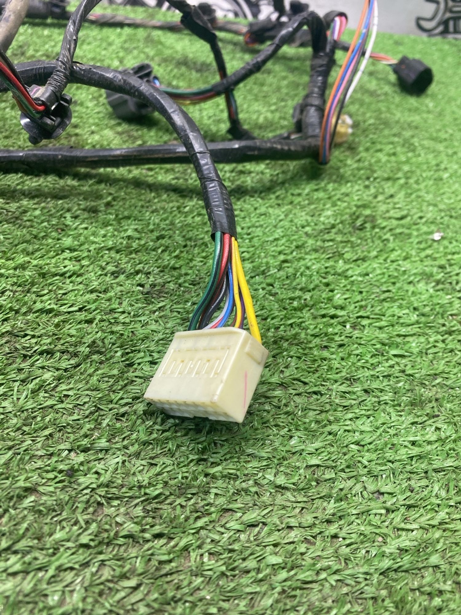 https://ycs.partsauto.market/partsauto-images/thmbs/userImages/cca1856e256b5441544f9aba03b424a6/part/a8d94c8e-4bf1-4c7a-bd58-9db601071d1b_1779705020542.jpg