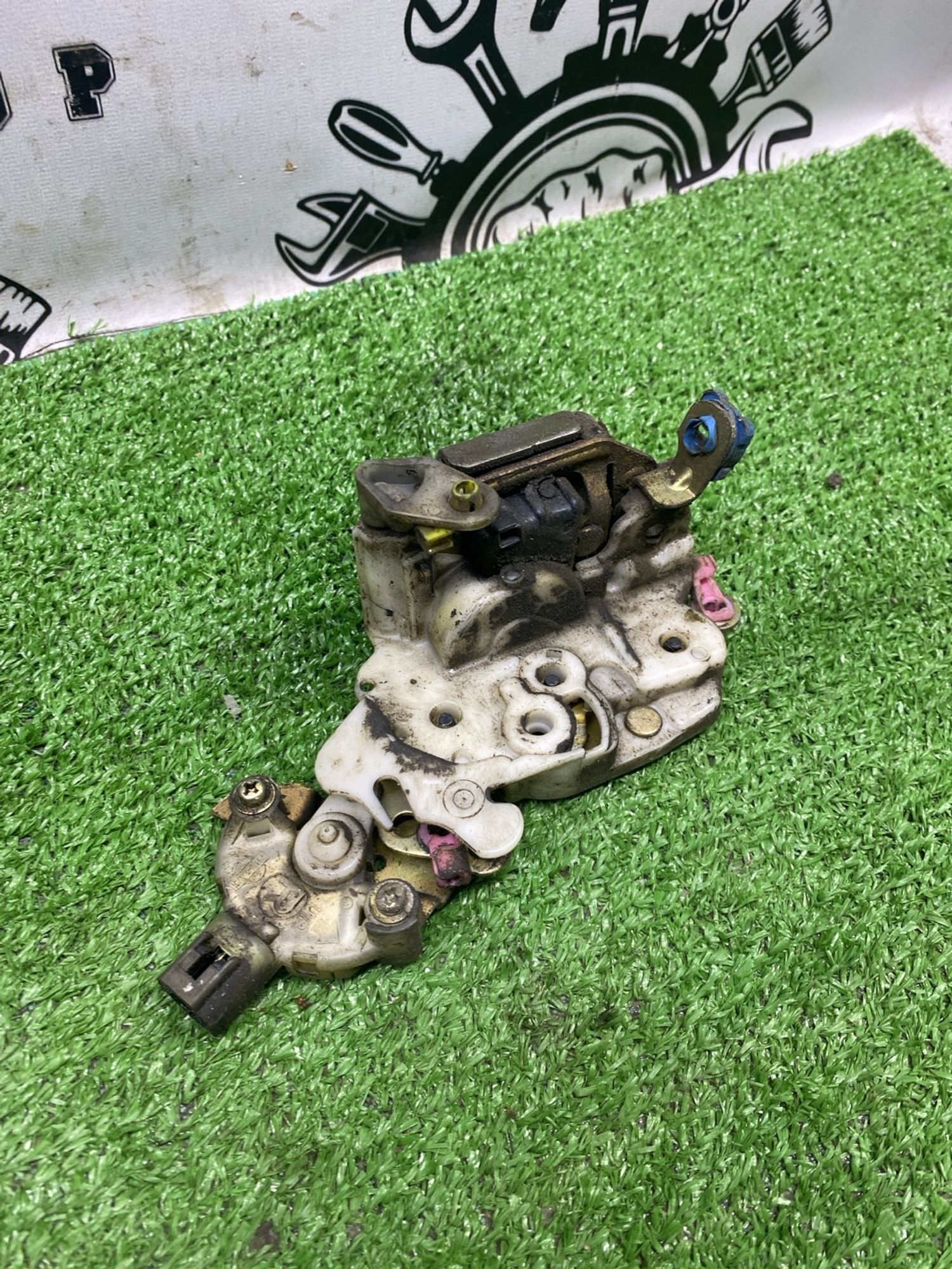https://ycs.partsauto.market/partsauto-images/thmbs/userImages/cca1856e256b5441544f9aba03b424a6/part/a99ac0ad-1bd4-4f04-bd4c-cd2b2ce3f1ce_1789374783320.jpg