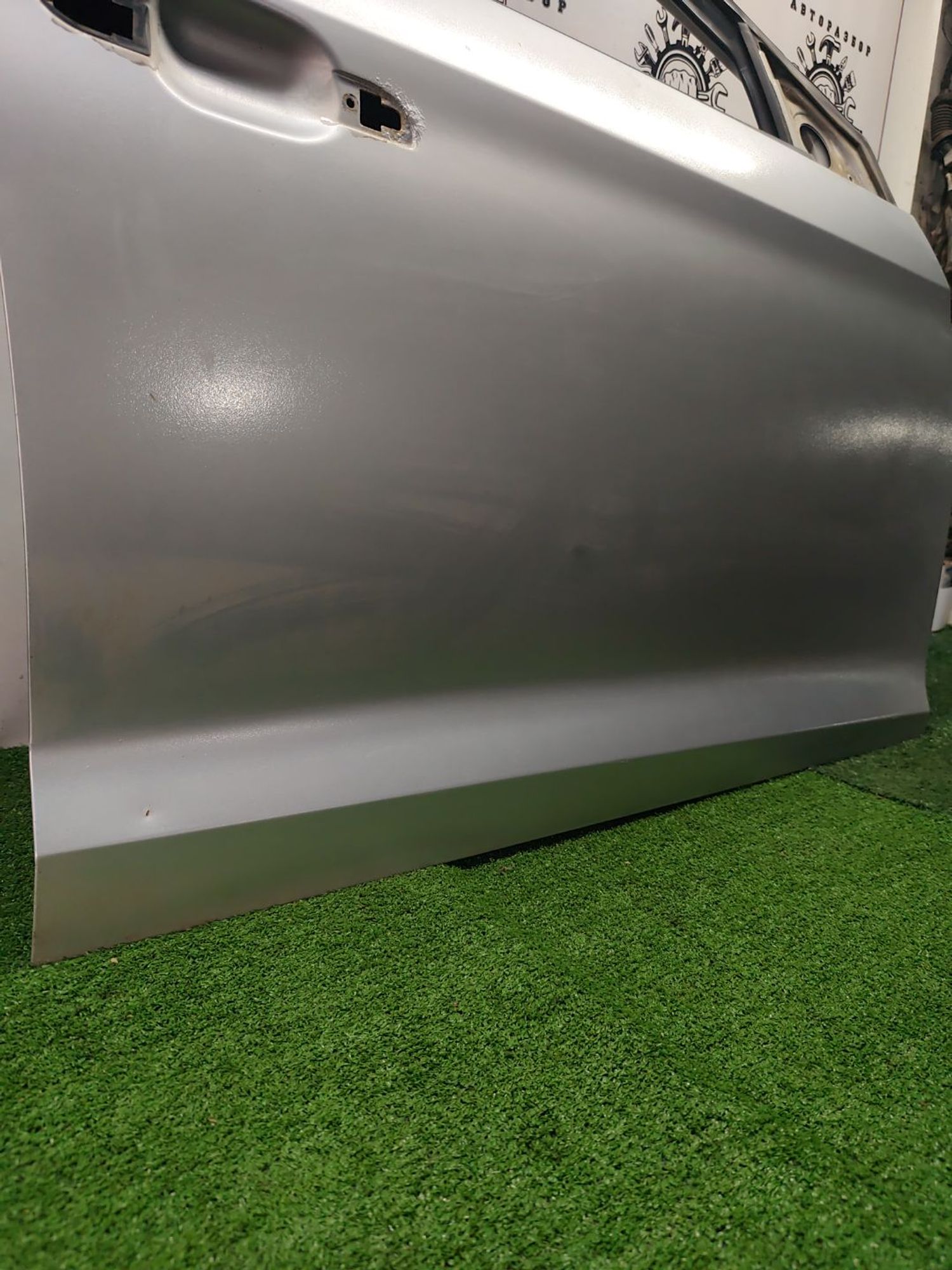 https://ycs.partsauto.market/partsauto-images/thmbs/userImages/cca1856e256b5441544f9aba03b424a6/part/a9e3397a-3fcf-4700-986b-7112729a074d_1781005737363.jpg