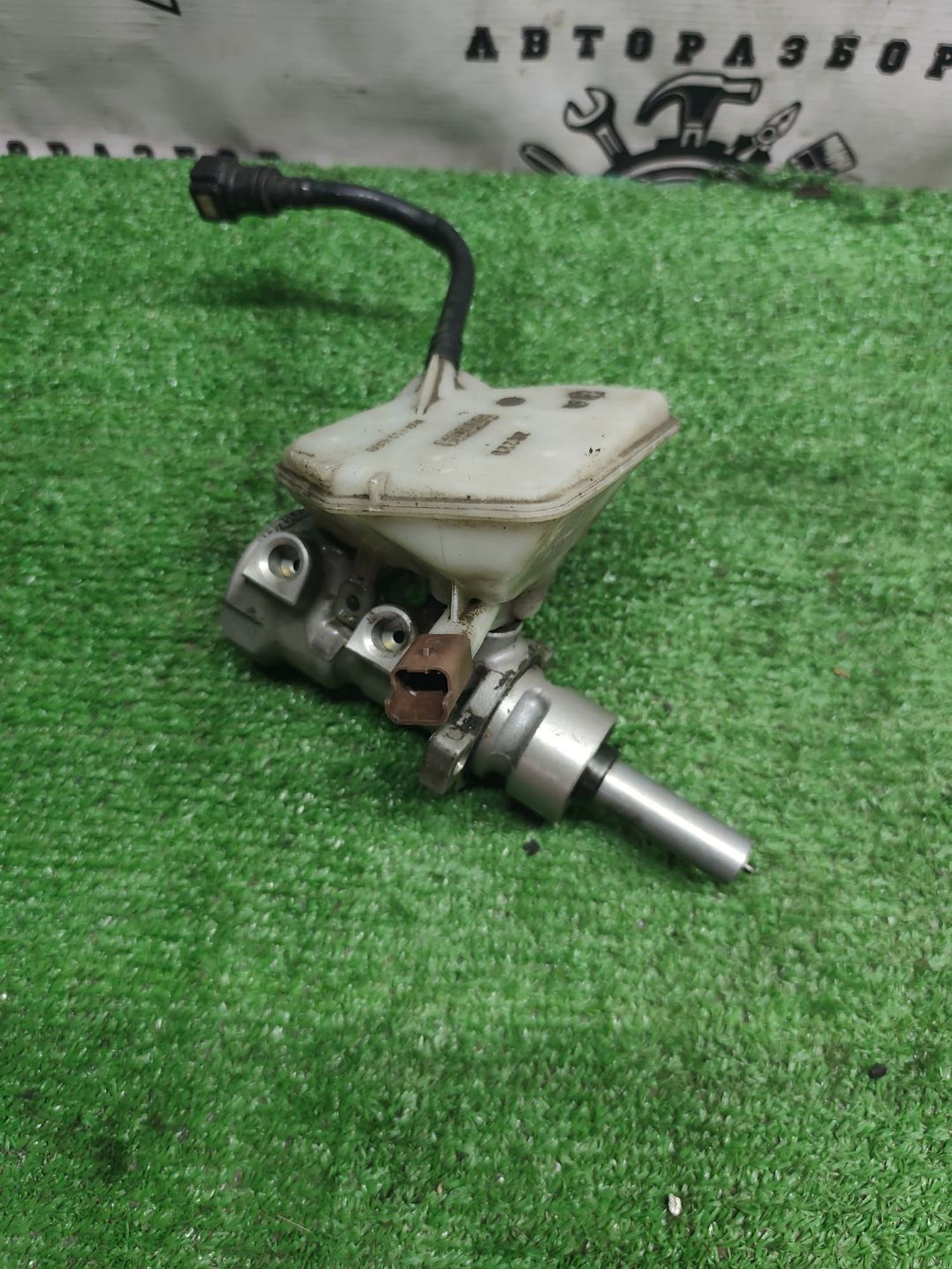 https://ycs.partsauto.market/partsauto-images/thmbs/userImages/cca1856e256b5441544f9aba03b424a6/part/aa340e67-48ae-4e9b-9293-0bb207237490_1777868245050.jpg