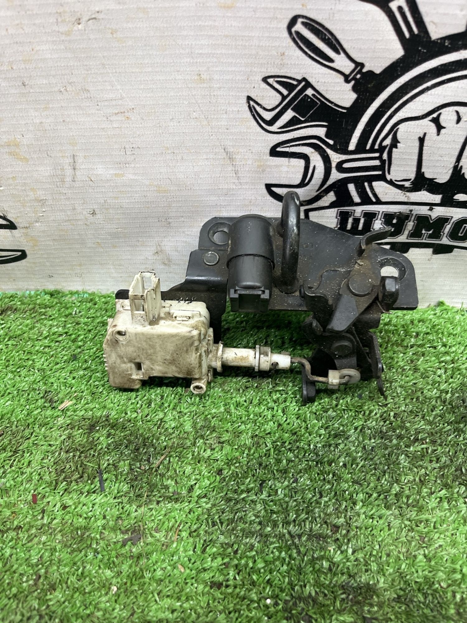 https://ycs.partsauto.market/partsauto-images/thmbs/userImages/cca1856e256b5441544f9aba03b424a6/part/aa3b08a6-3ef1-4477-b3f7-95395b5fada9_1779094764804.jpg