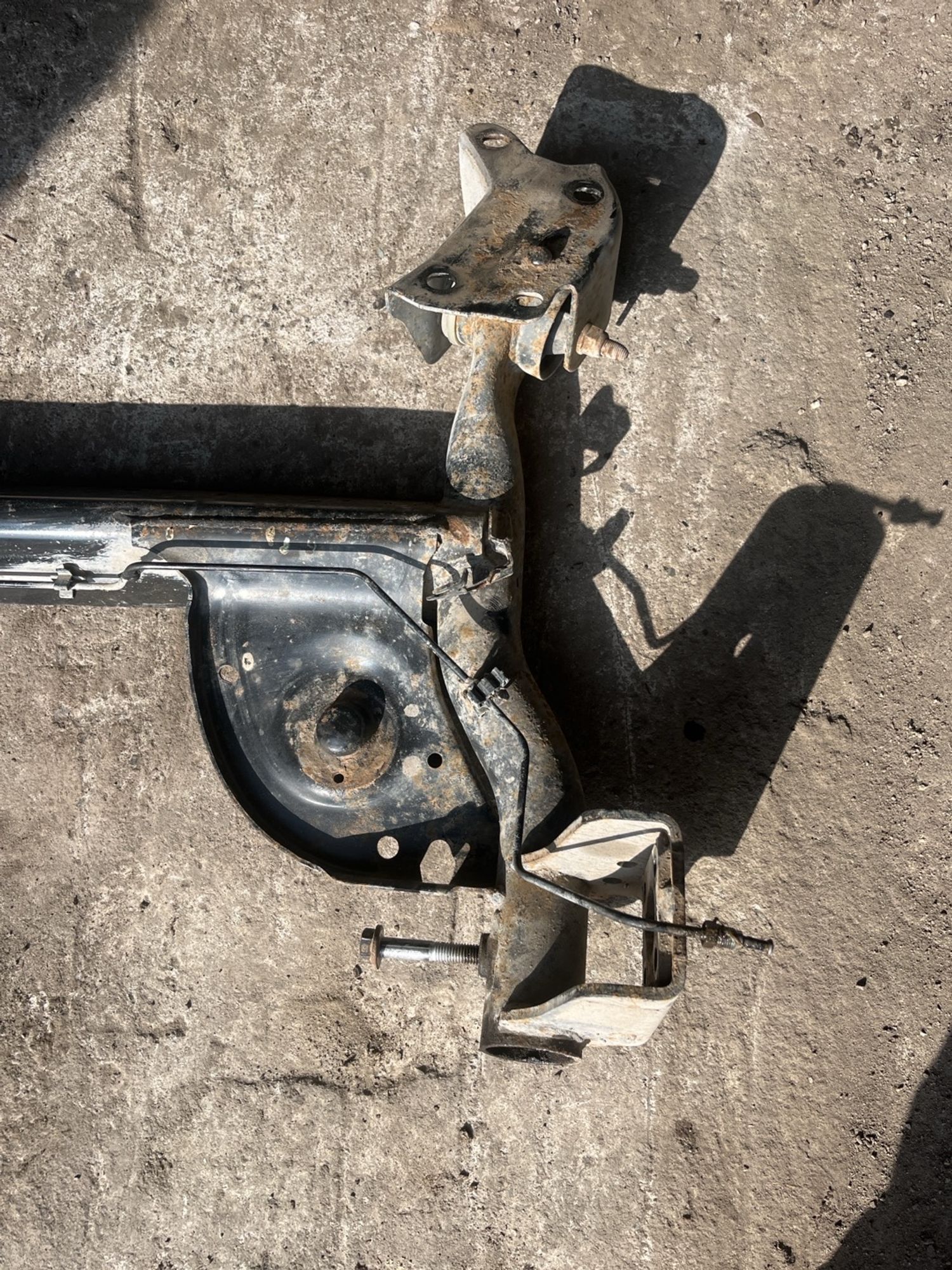 https://ycs.partsauto.market/partsauto-images/thmbs/userImages/cca1856e256b5441544f9aba03b424a6/part/aad912b6-dd39-4f4d-a3c4-308d8b3fd0b3_1774505933570.jpg