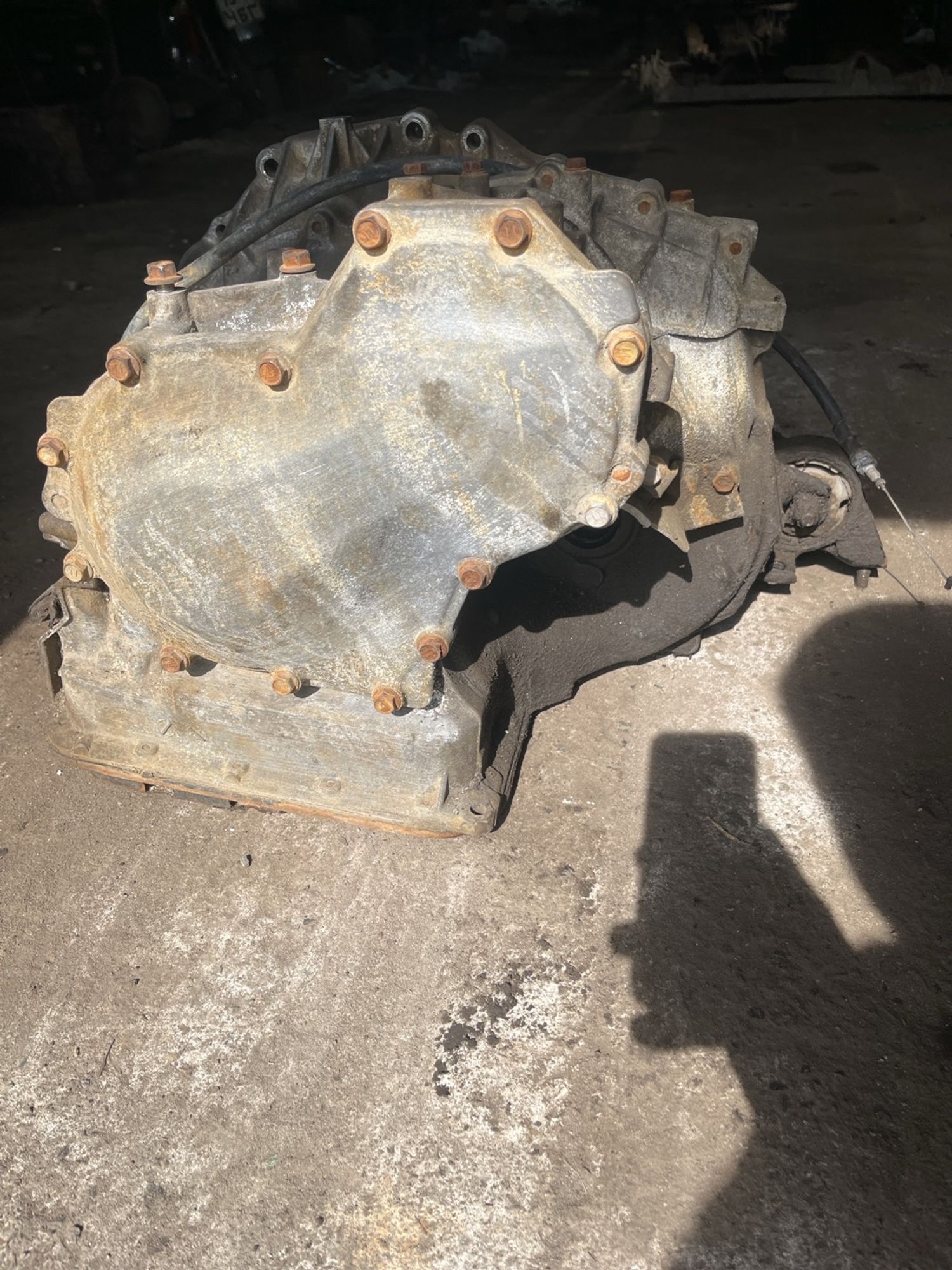 https://ycs.partsauto.market/partsauto-images/thmbs/userImages/cca1856e256b5441544f9aba03b424a6/part/ab49cedd-095b-4f93-a2d7-c863427f00a2_1778734137002.jpg