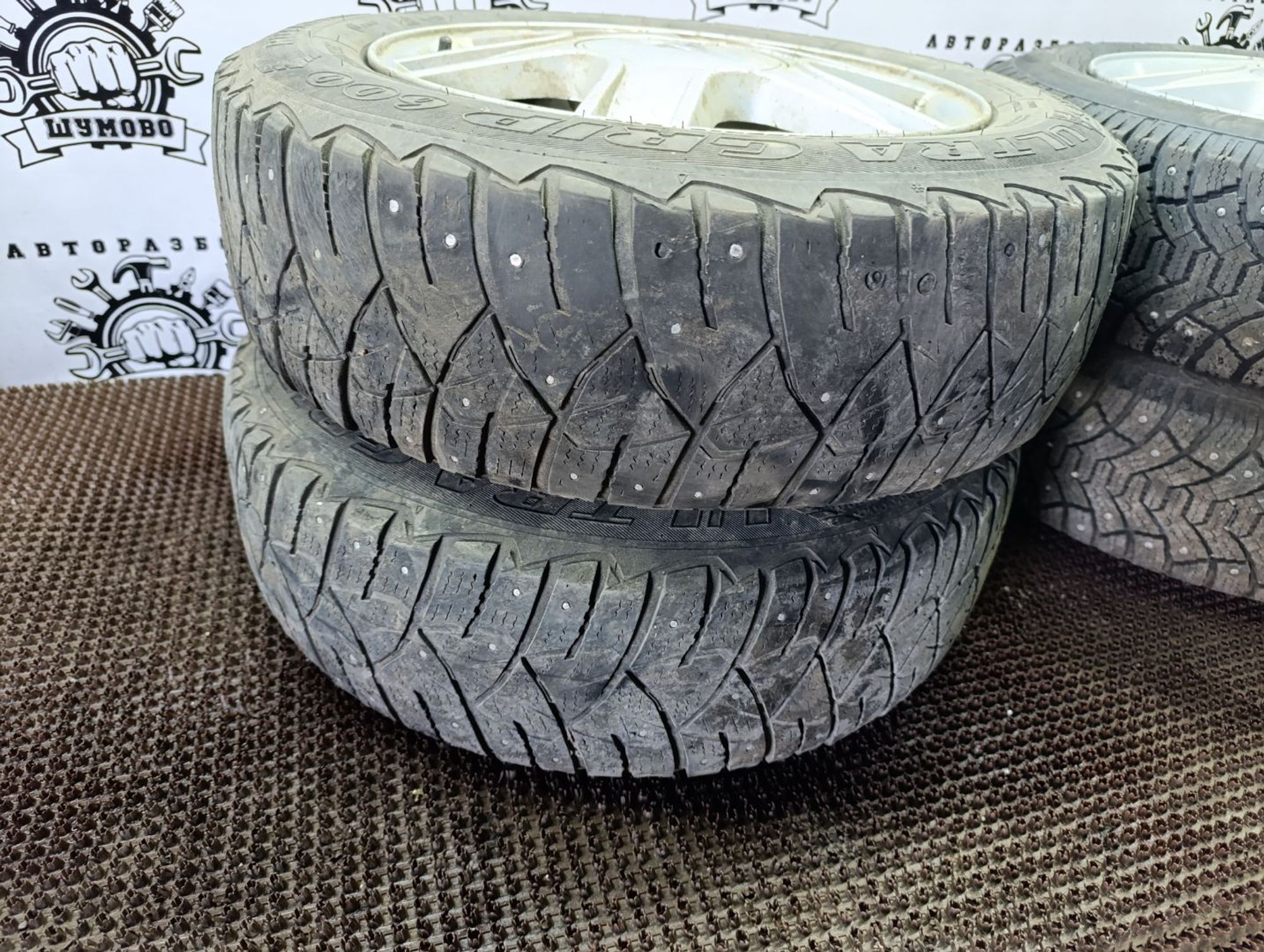 https://ycs.partsauto.market/partsauto-images/thmbs/userImages/cca1856e256b5441544f9aba03b424a6/part/abb6b956-e9a9-44a5-8e69-2e1b58771db6_1750167217455.jpg