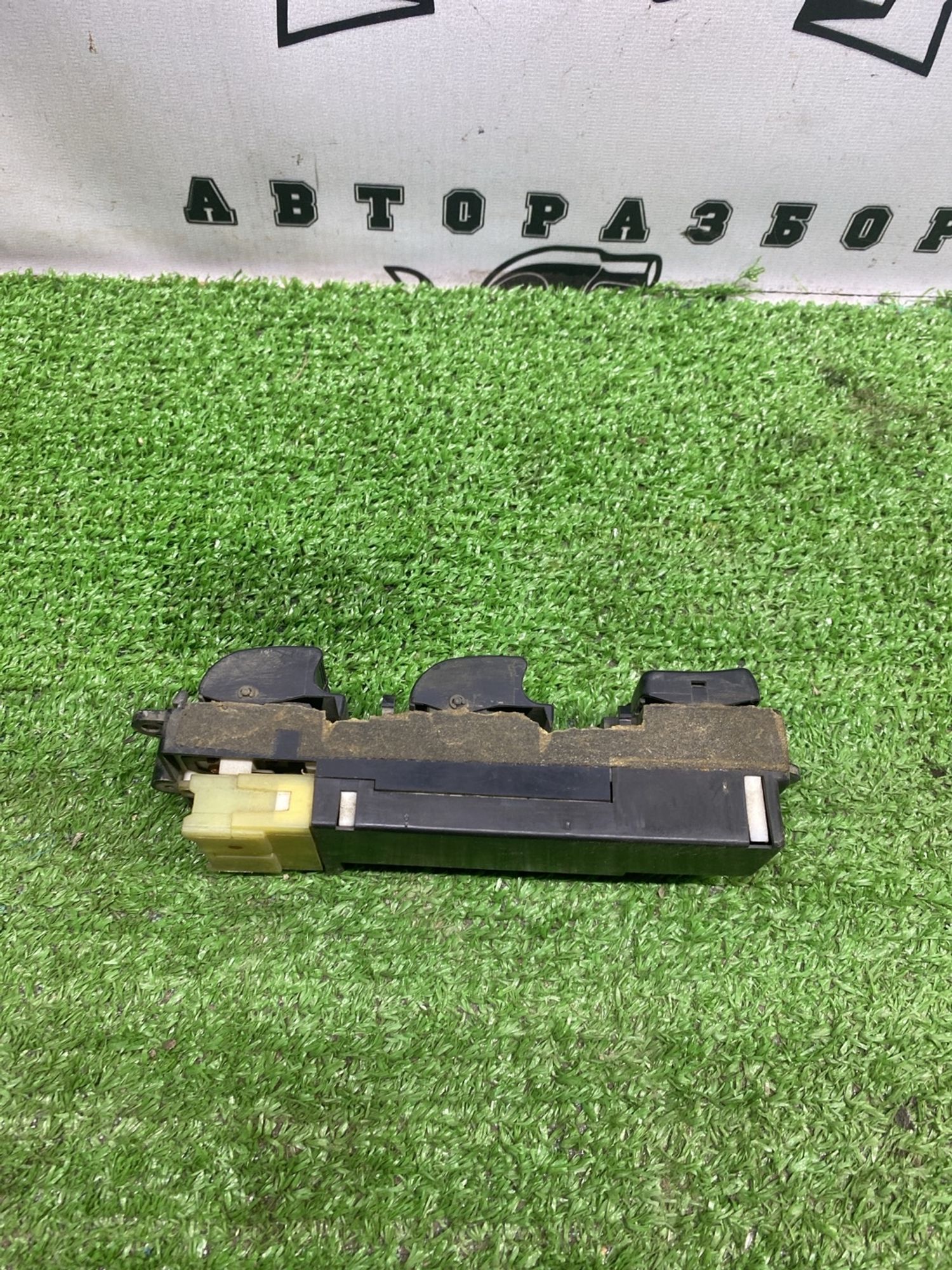 https://ycs.partsauto.market/partsauto-images/thmbs/userImages/cca1856e256b5441544f9aba03b424a6/part/ac391629-65e4-4f94-b75d-65731f02233f_1786097547471.jpg