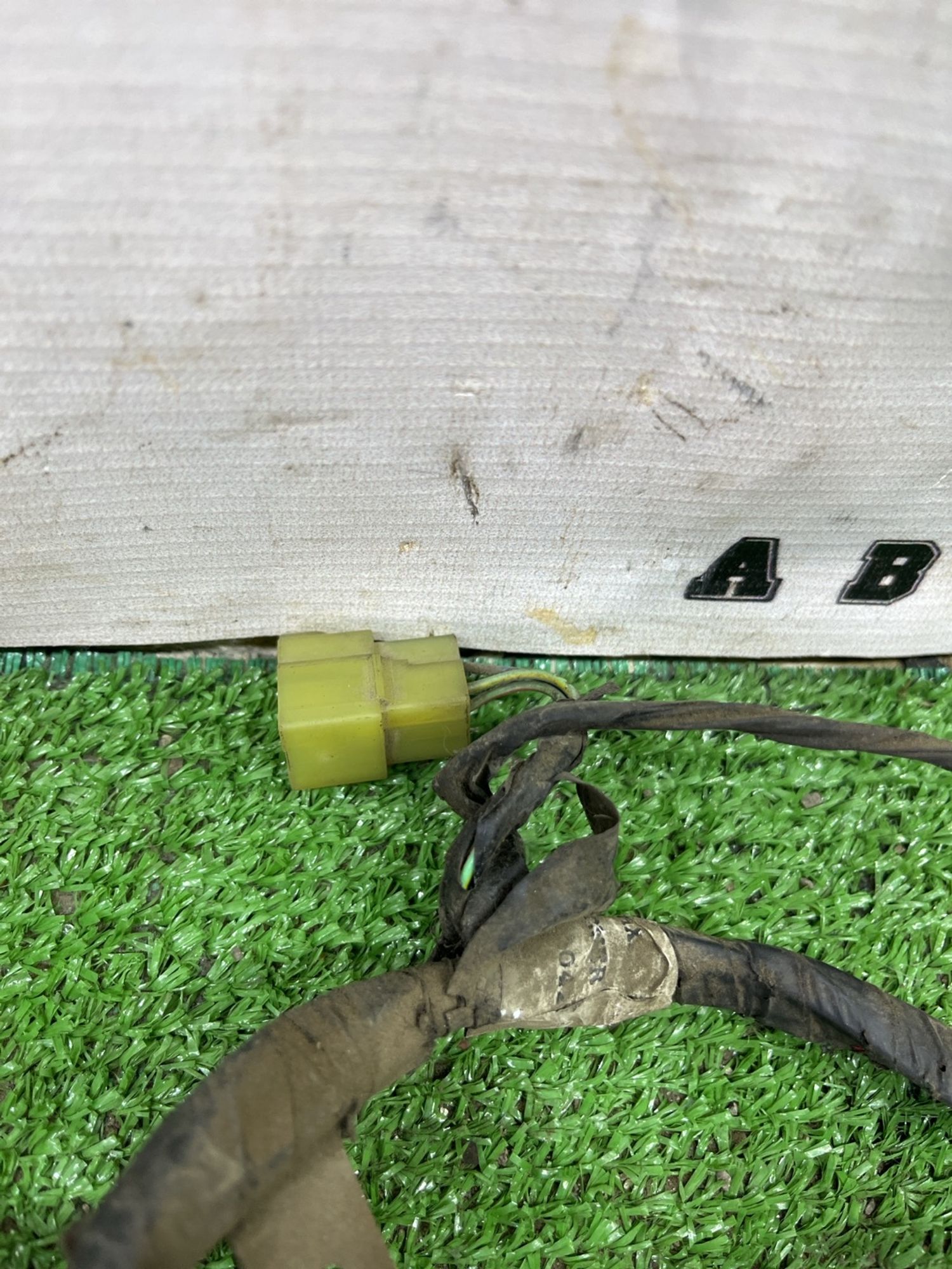 https://ycs.partsauto.market/partsauto-images/thmbs/userImages/cca1856e256b5441544f9aba03b424a6/part/ac528884-7a05-400c-9eaa-5db8bd888c80_1776328348387.jpg