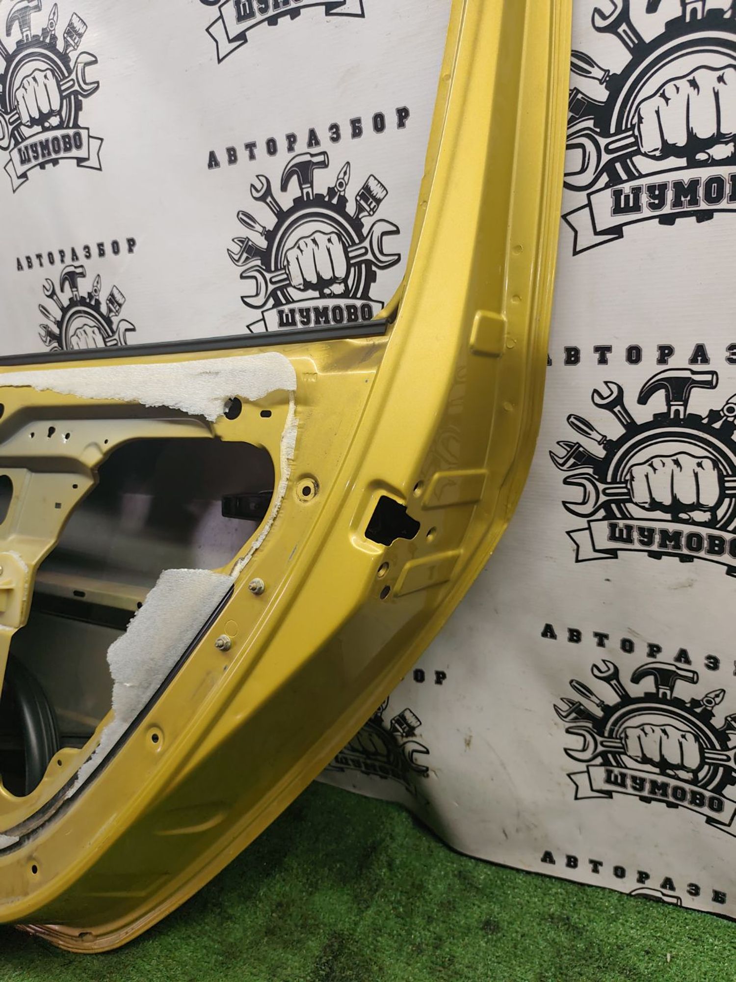 https://ycs.partsauto.market/partsauto-images/thmbs/userImages/cca1856e256b5441544f9aba03b424a6/part/ac836844-91dd-4da3-a050-2f964feea564_1777867977844.jpg