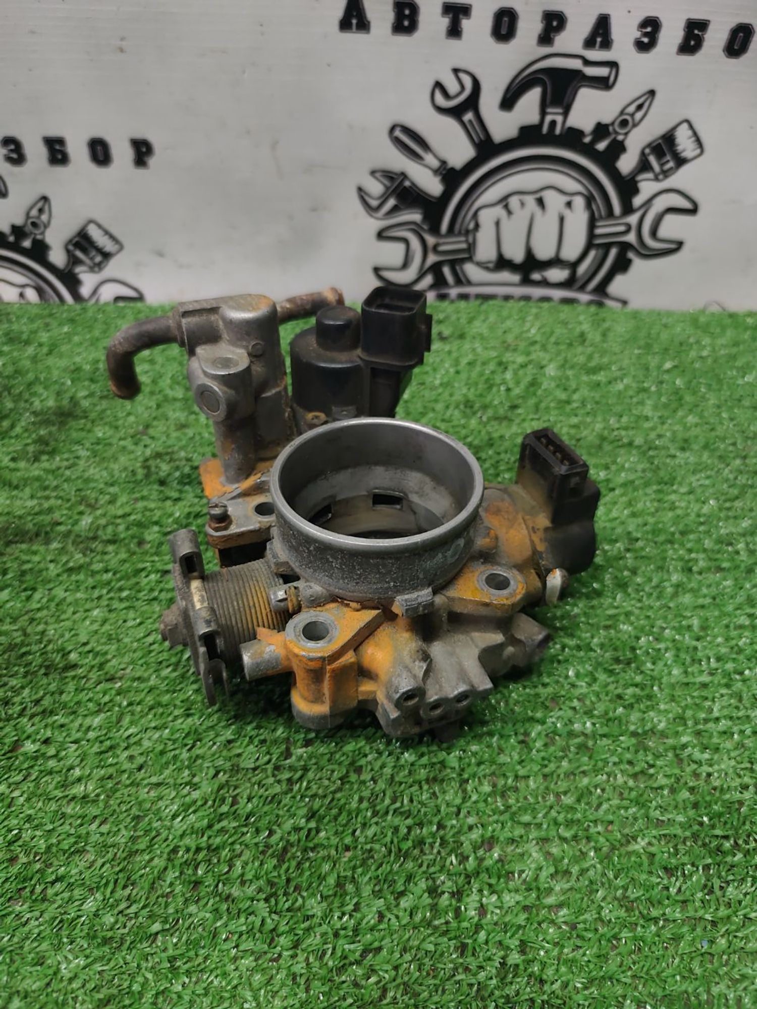 https://ycs.partsauto.market/partsauto-images/thmbs/userImages/cca1856e256b5441544f9aba03b424a6/part/ae335673-3319-40e6-8ab8-a8001a523ff9_1779702481372.jpg